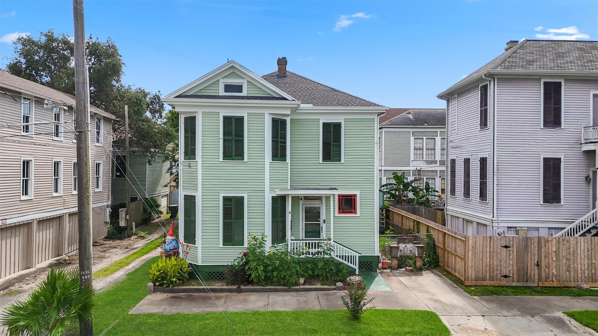 811 18th Street