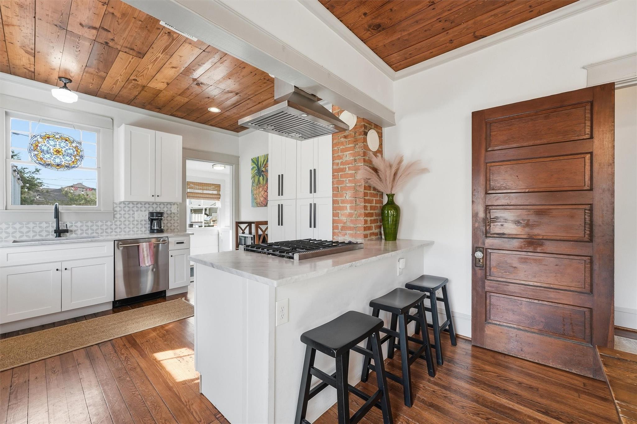 4524 Avenue O 1/2