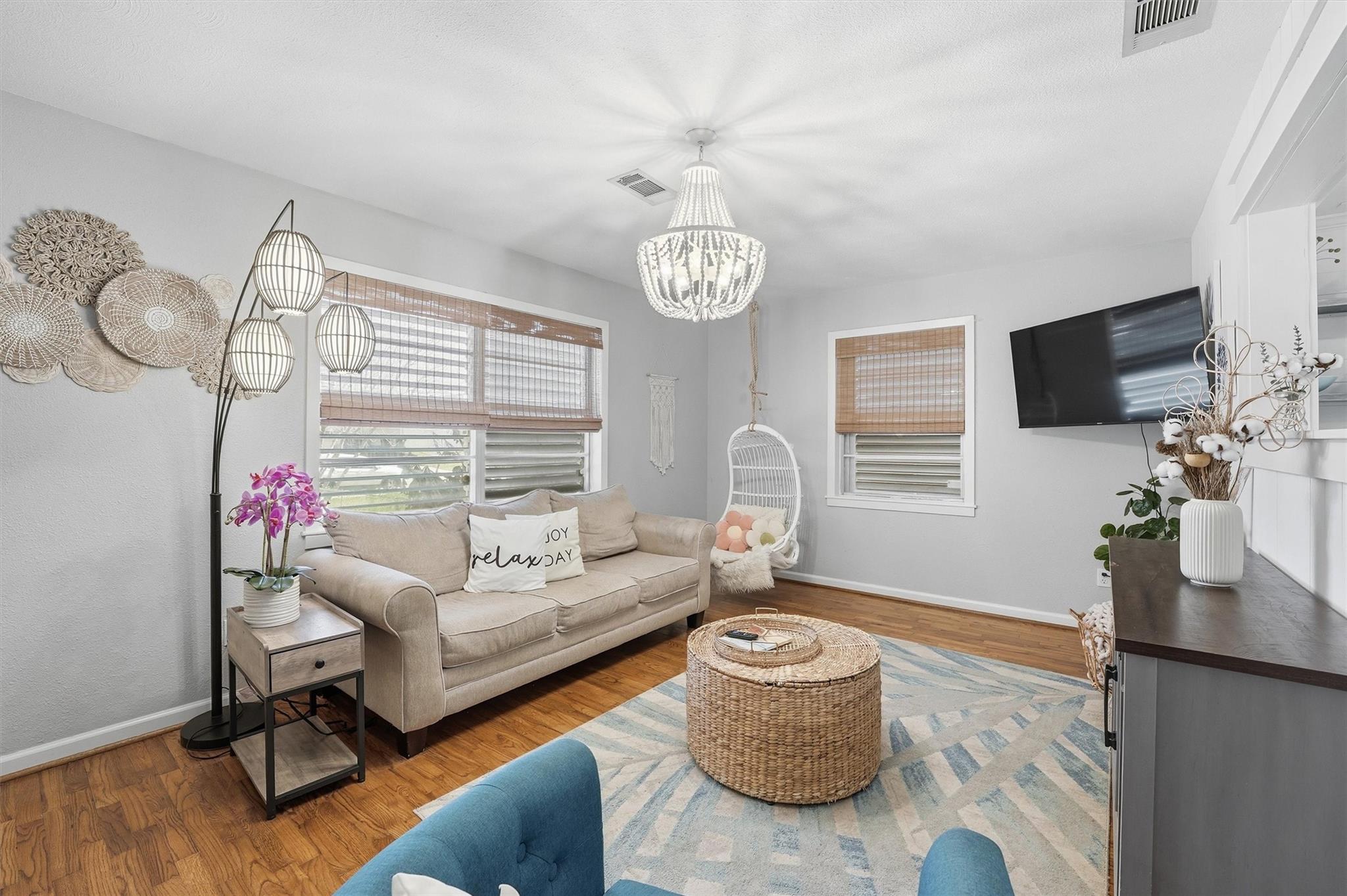 3101 Kleinmann Avenue