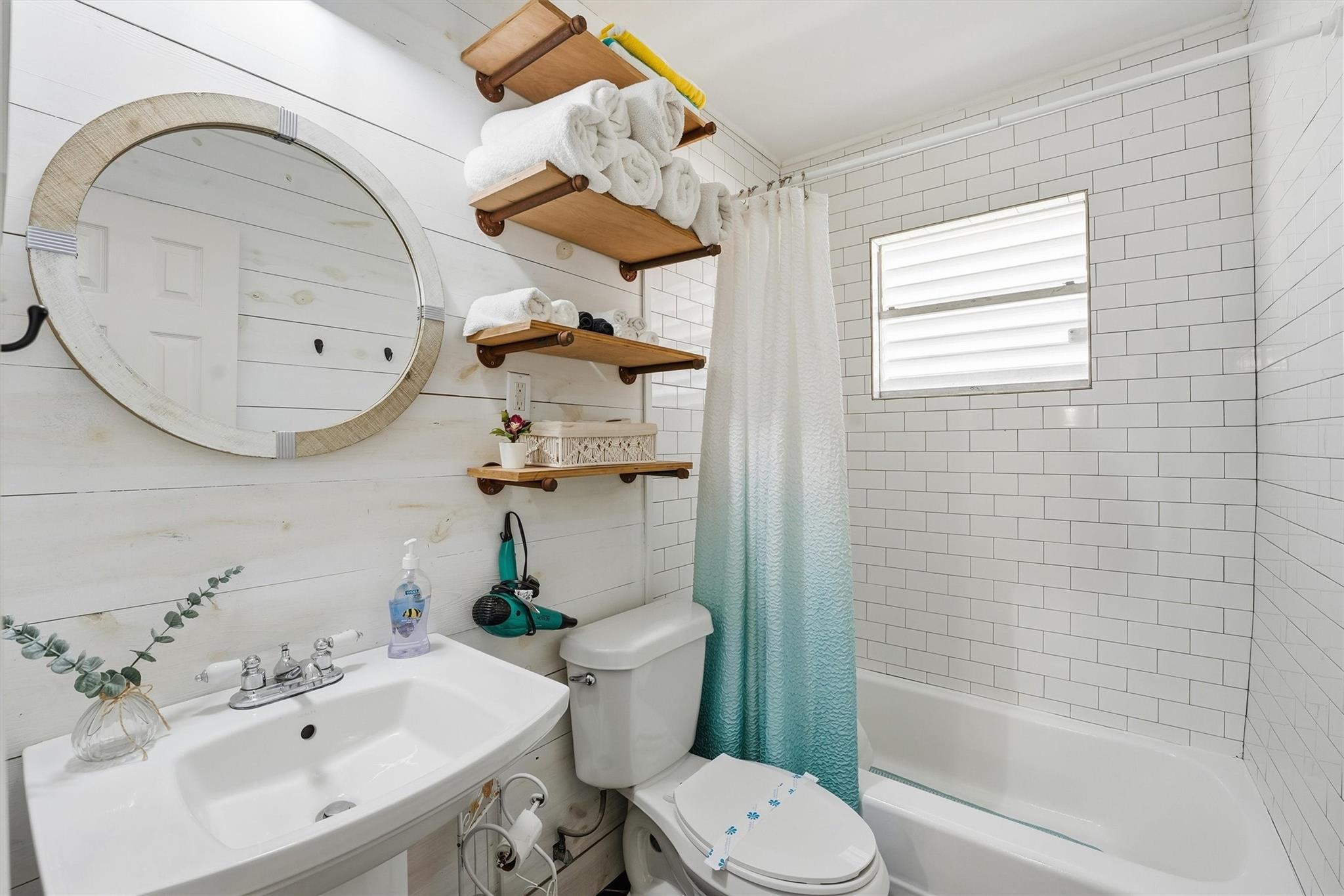 3101 Kleinmann Avenue