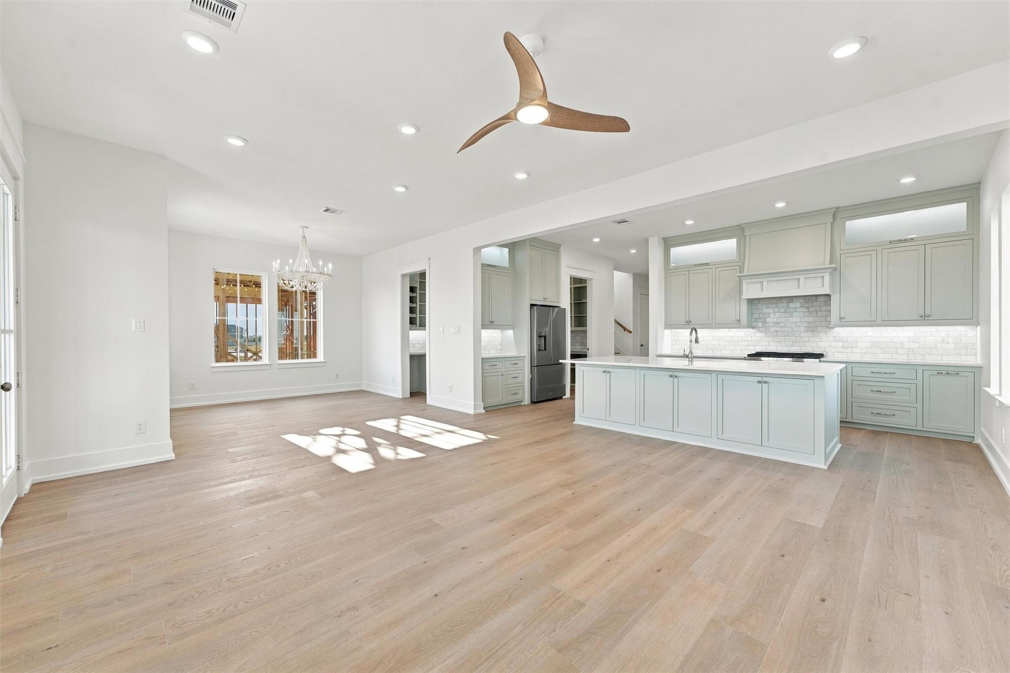 11327 Starfish Drive