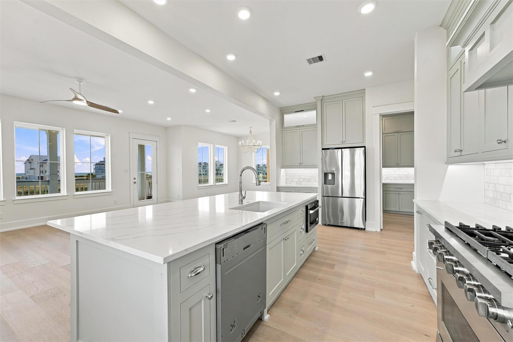 11327 Starfish Drive