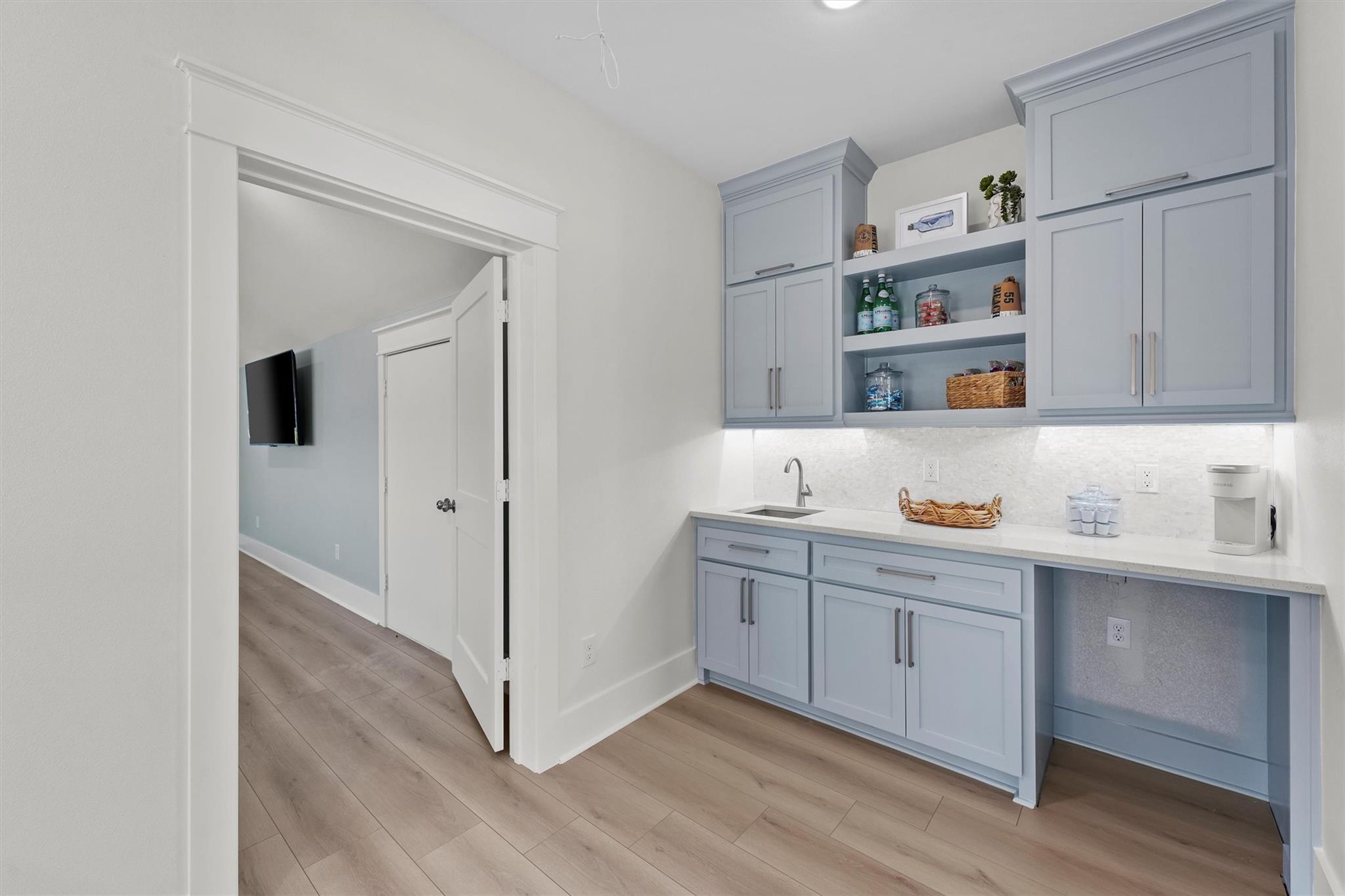 4042 Miramar Court, Galveston