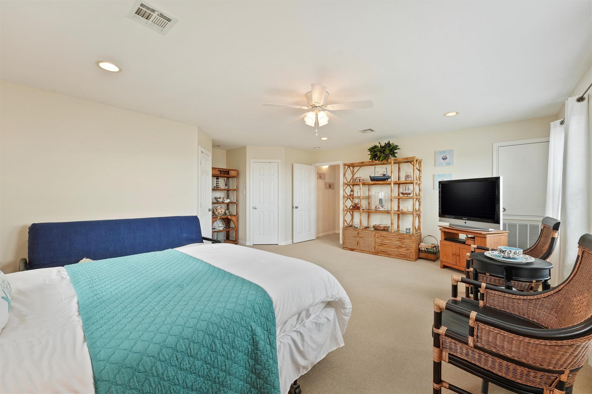 4018 Mendocino Drive