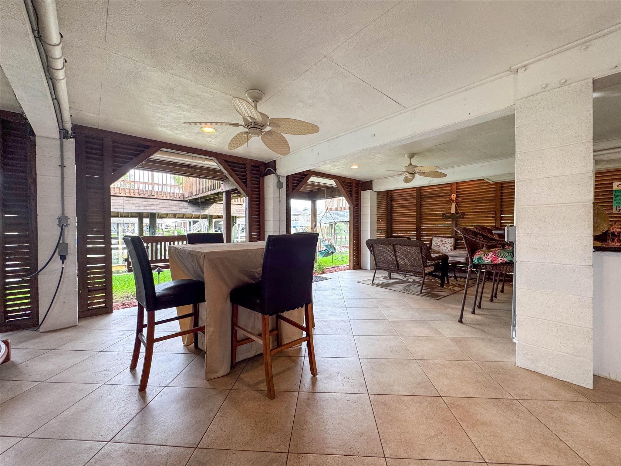 1031 Redfish Street