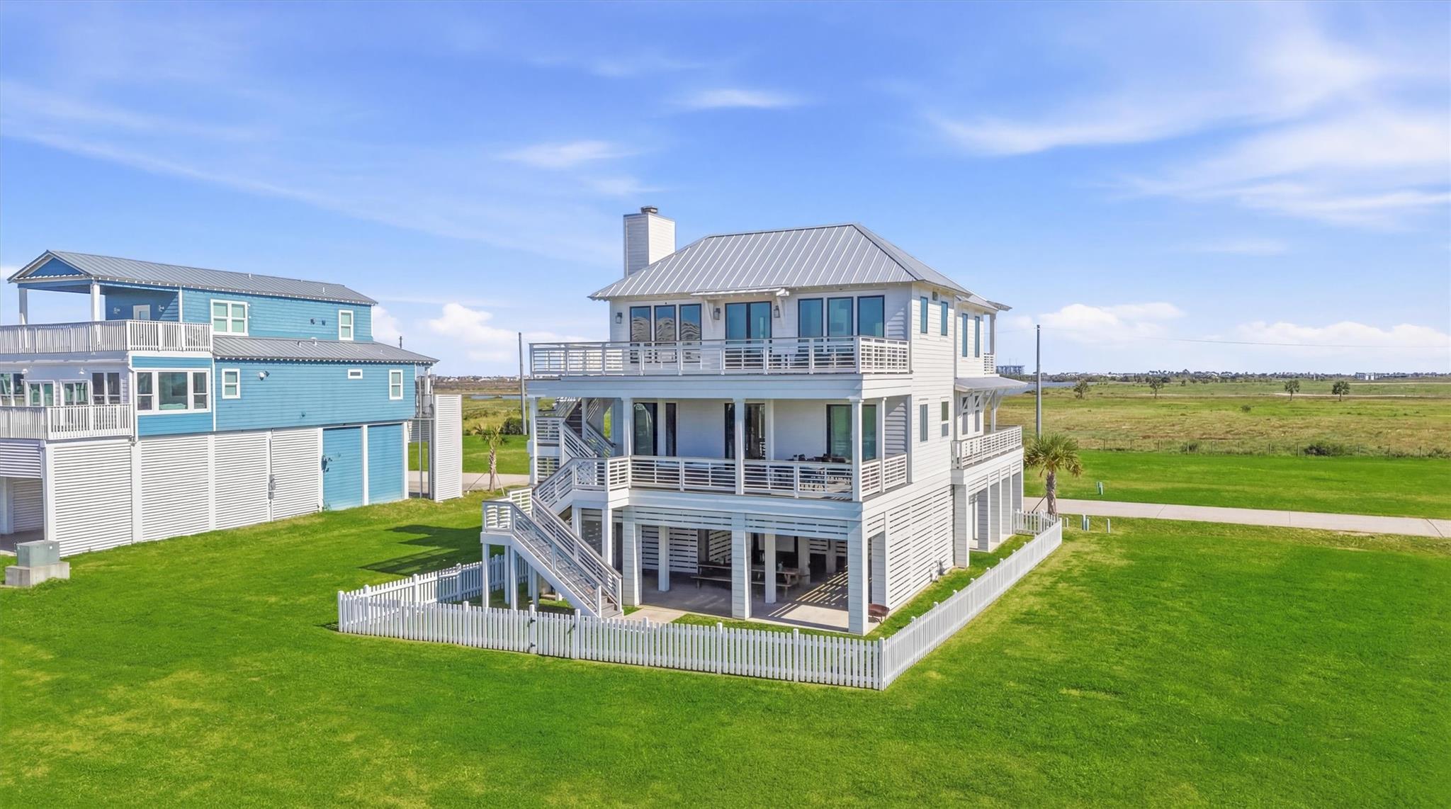 10818 Sweetwater Cove Boulevard