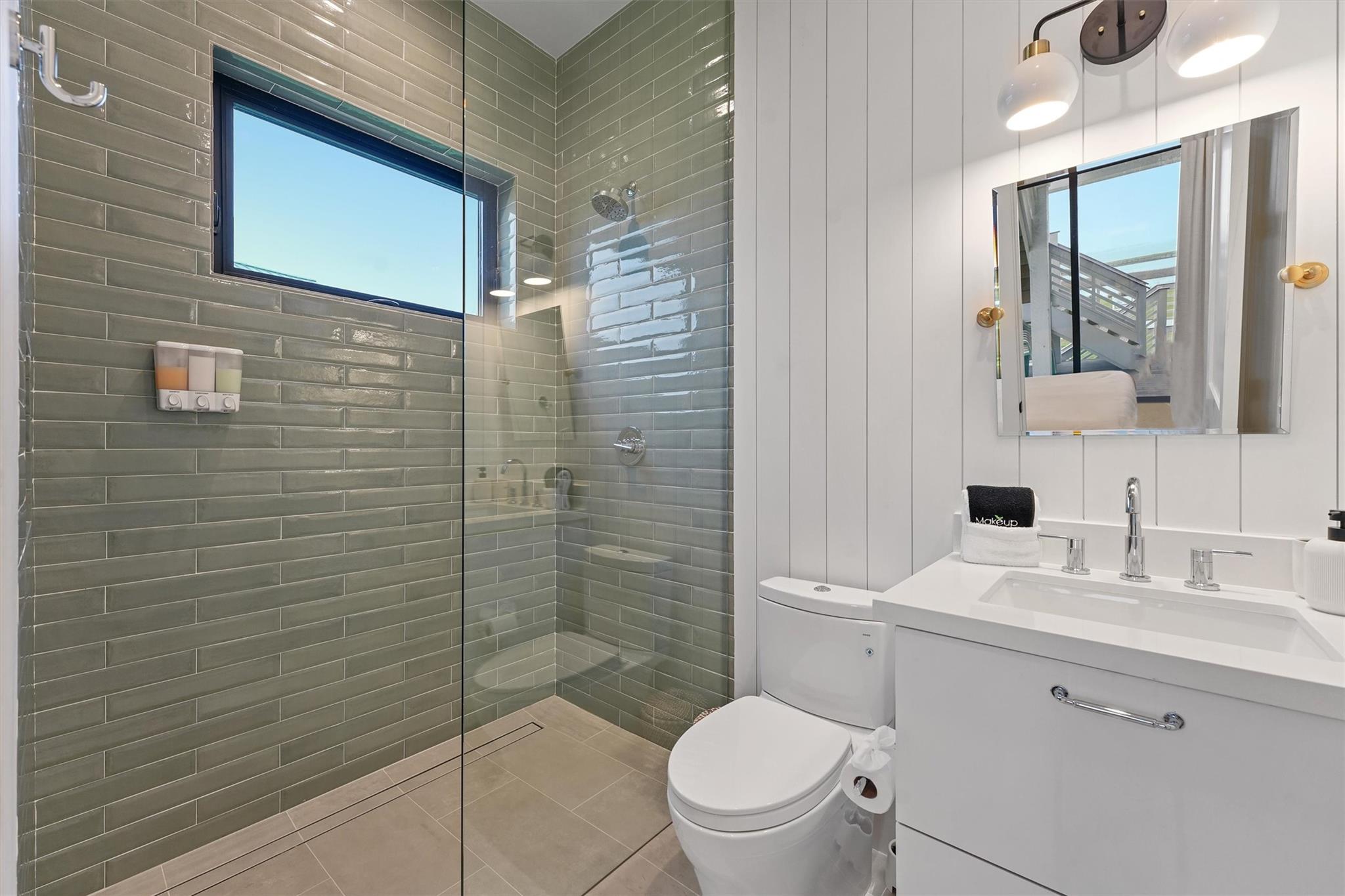 10818 Sweetwater Cove Boulevard