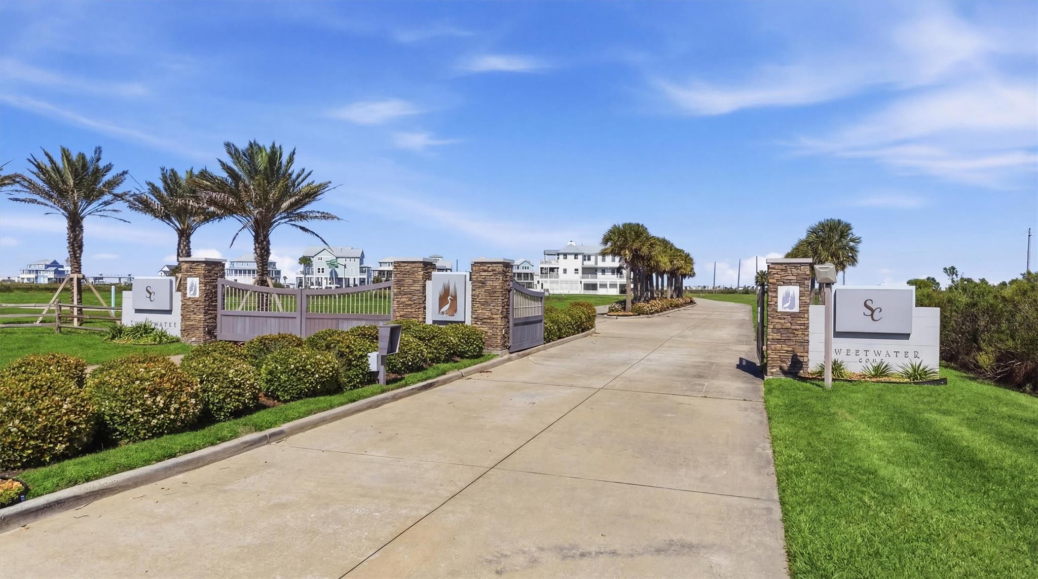 10818 Sweetwater Cove Boulevard