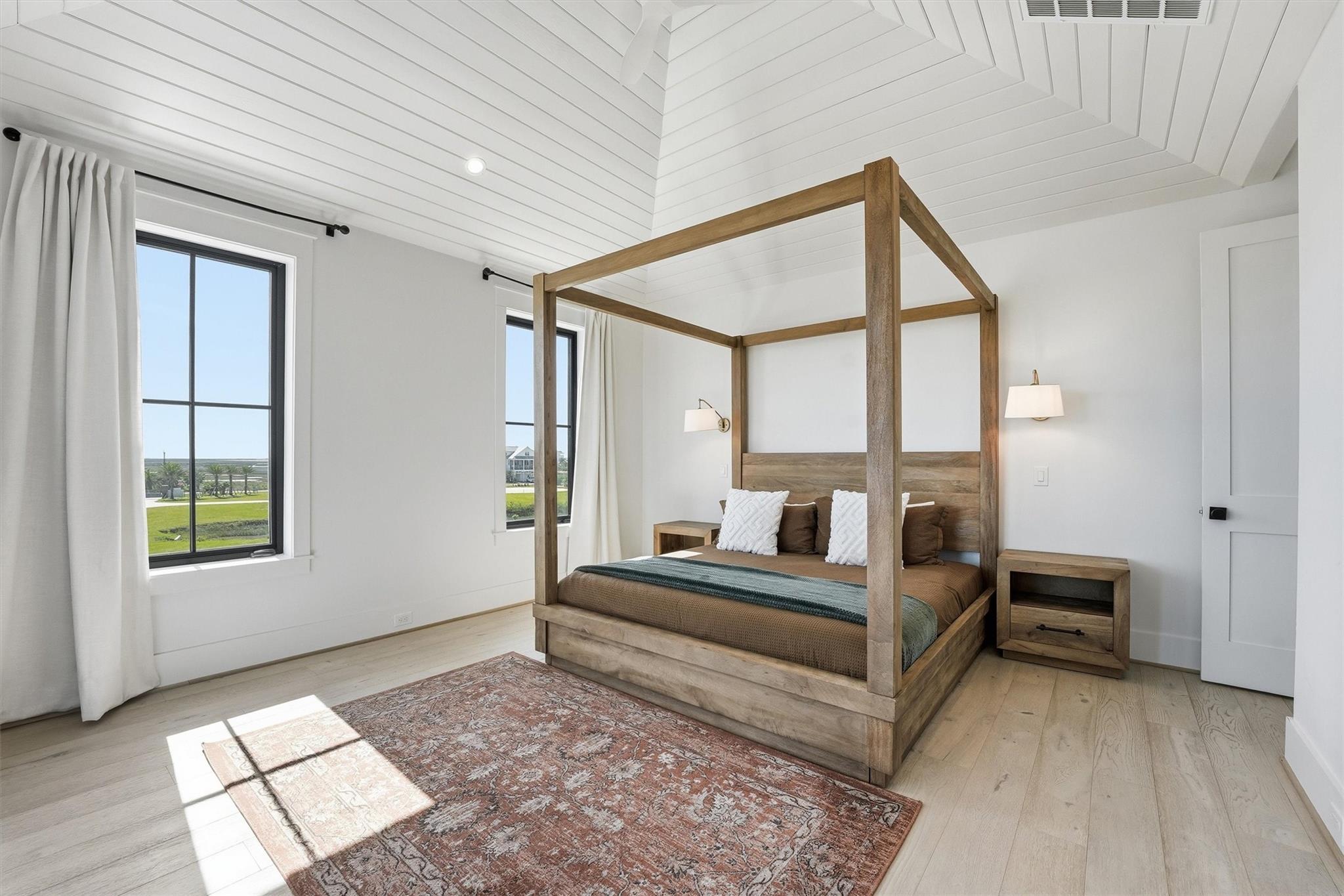 10818 Sweetwater Cove Boulevard