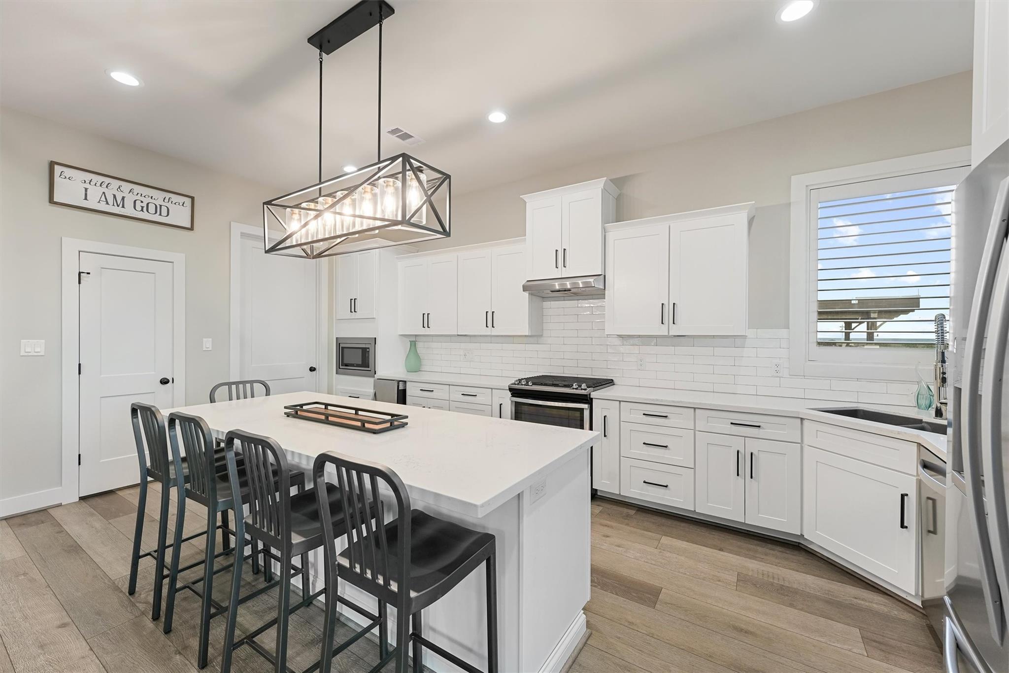 402 Seagrass