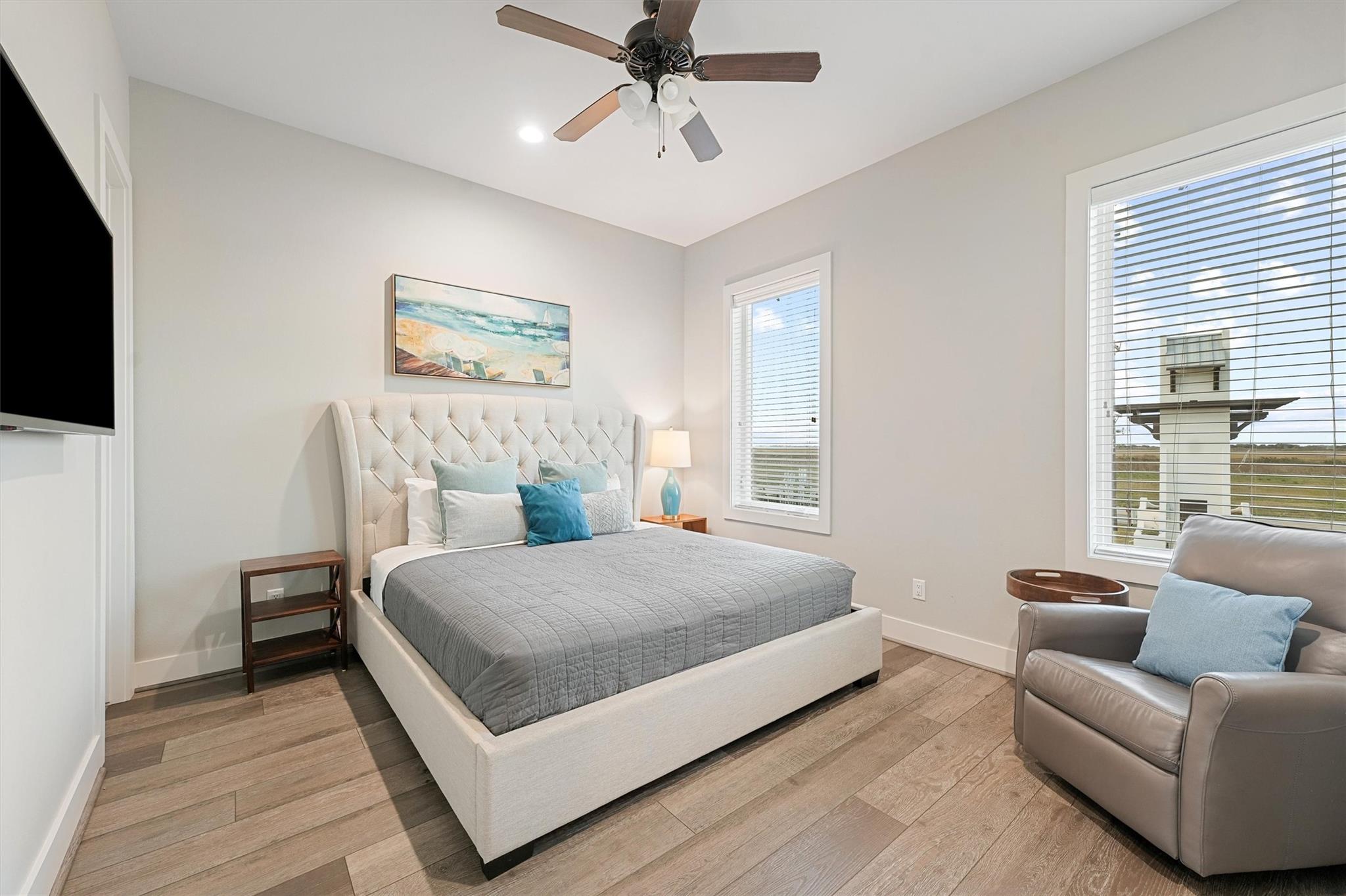 402 Seagrass