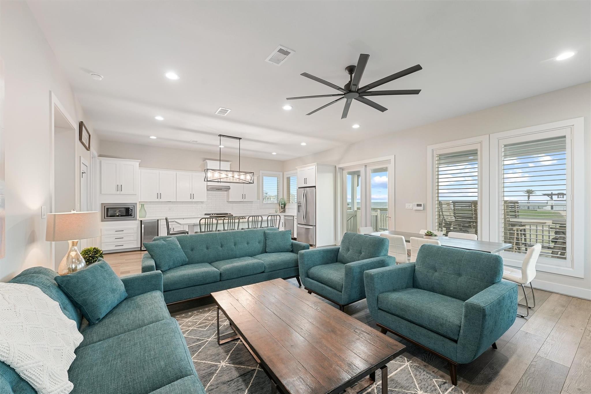 402 Seagrass