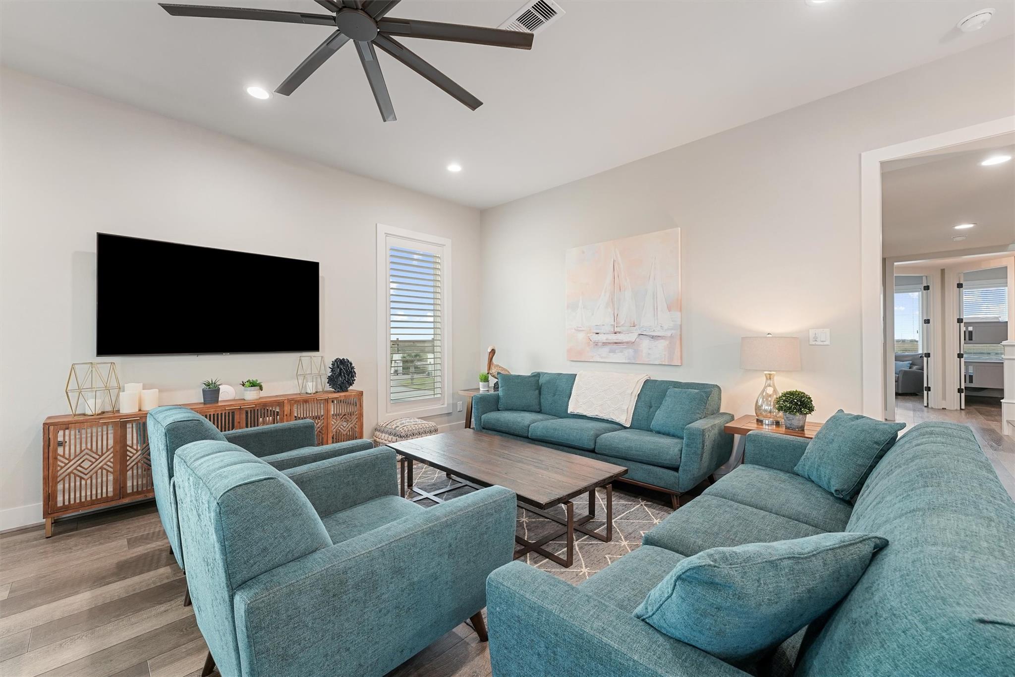 402 Seagrass