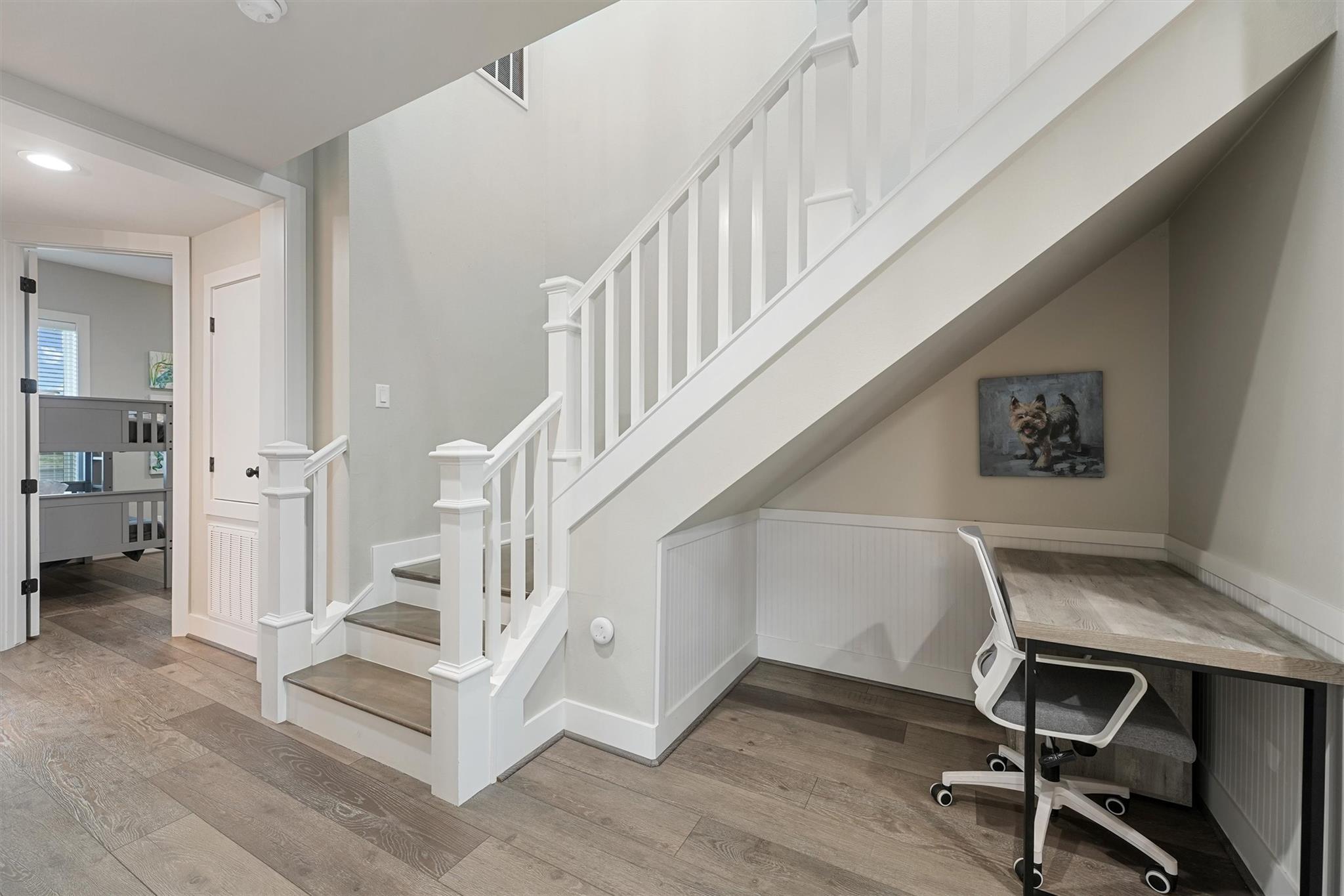 402 Seagrass