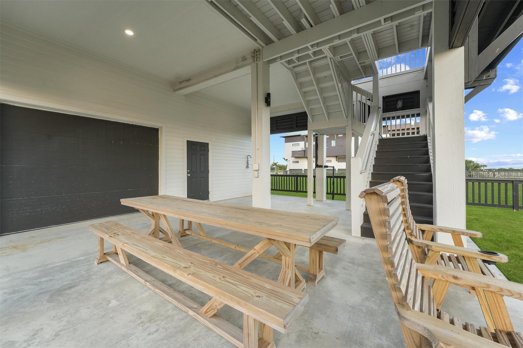 402 Seagrass