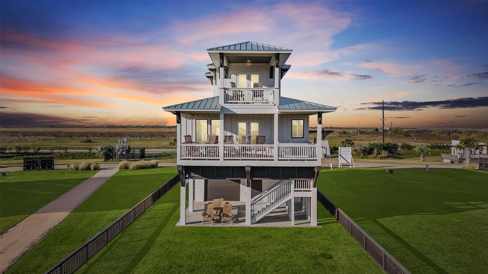 402 Seagrass