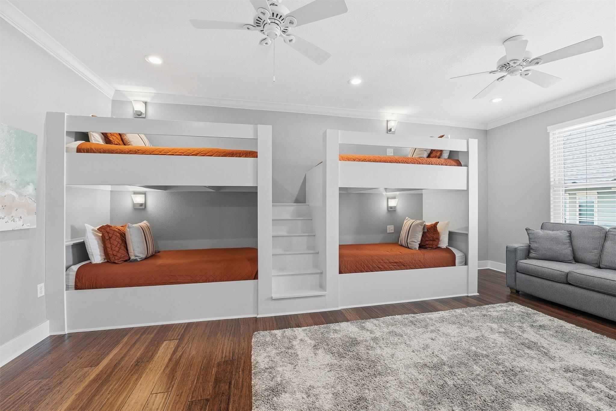 4106 Silver Reef