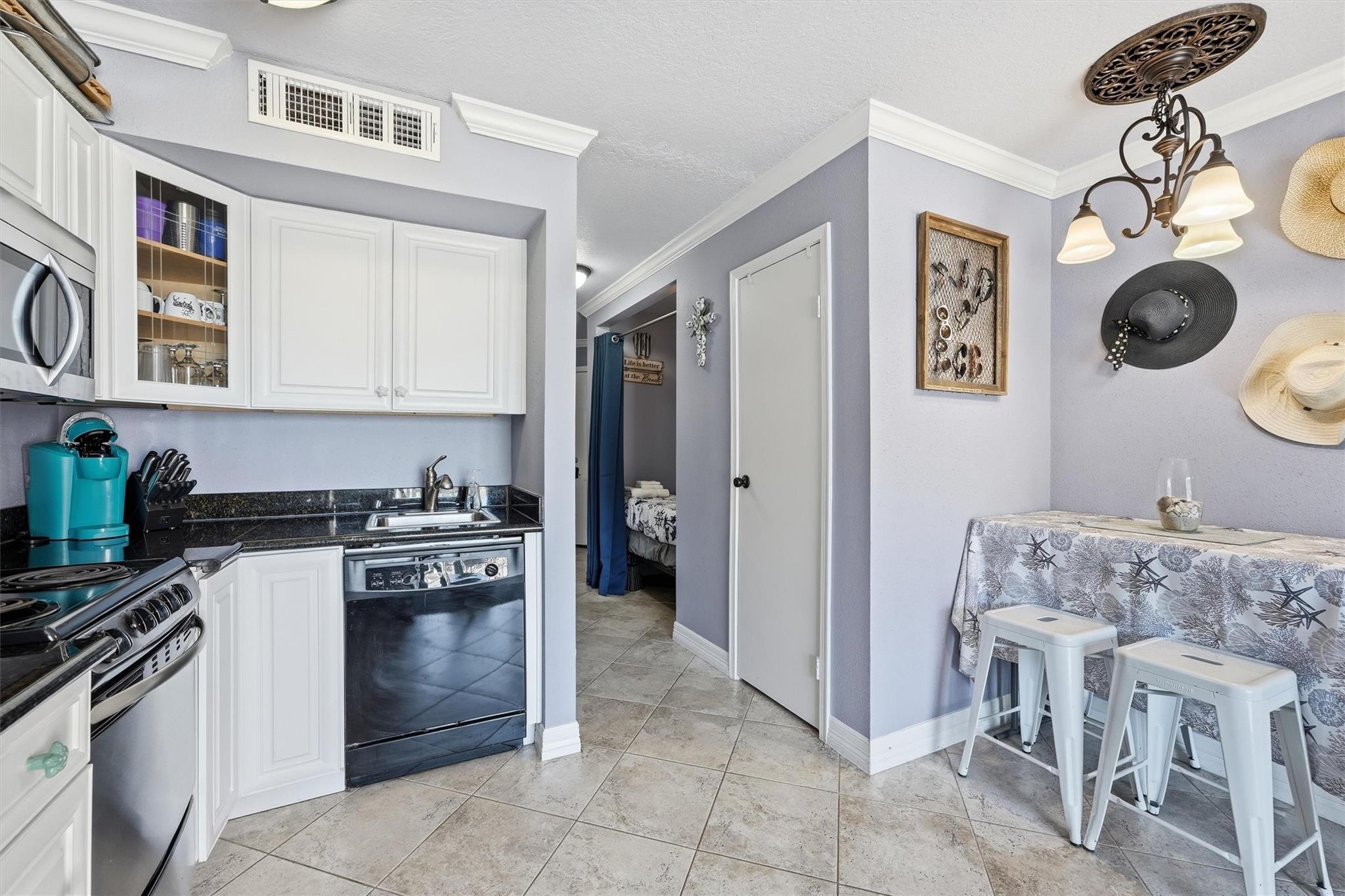 6300 Seawall Boulevard # 6107