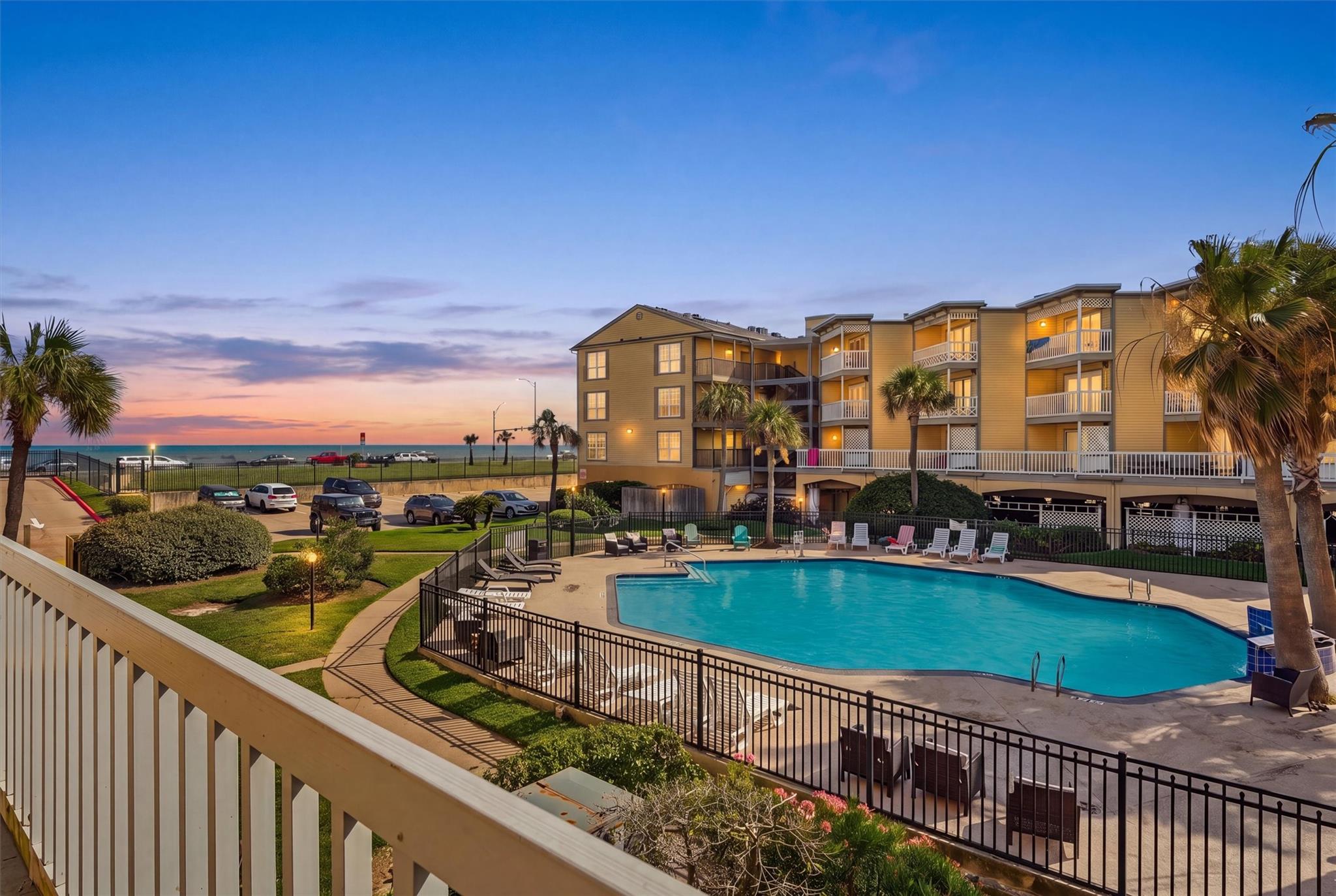 6300 Seawall Boulevard # 6107