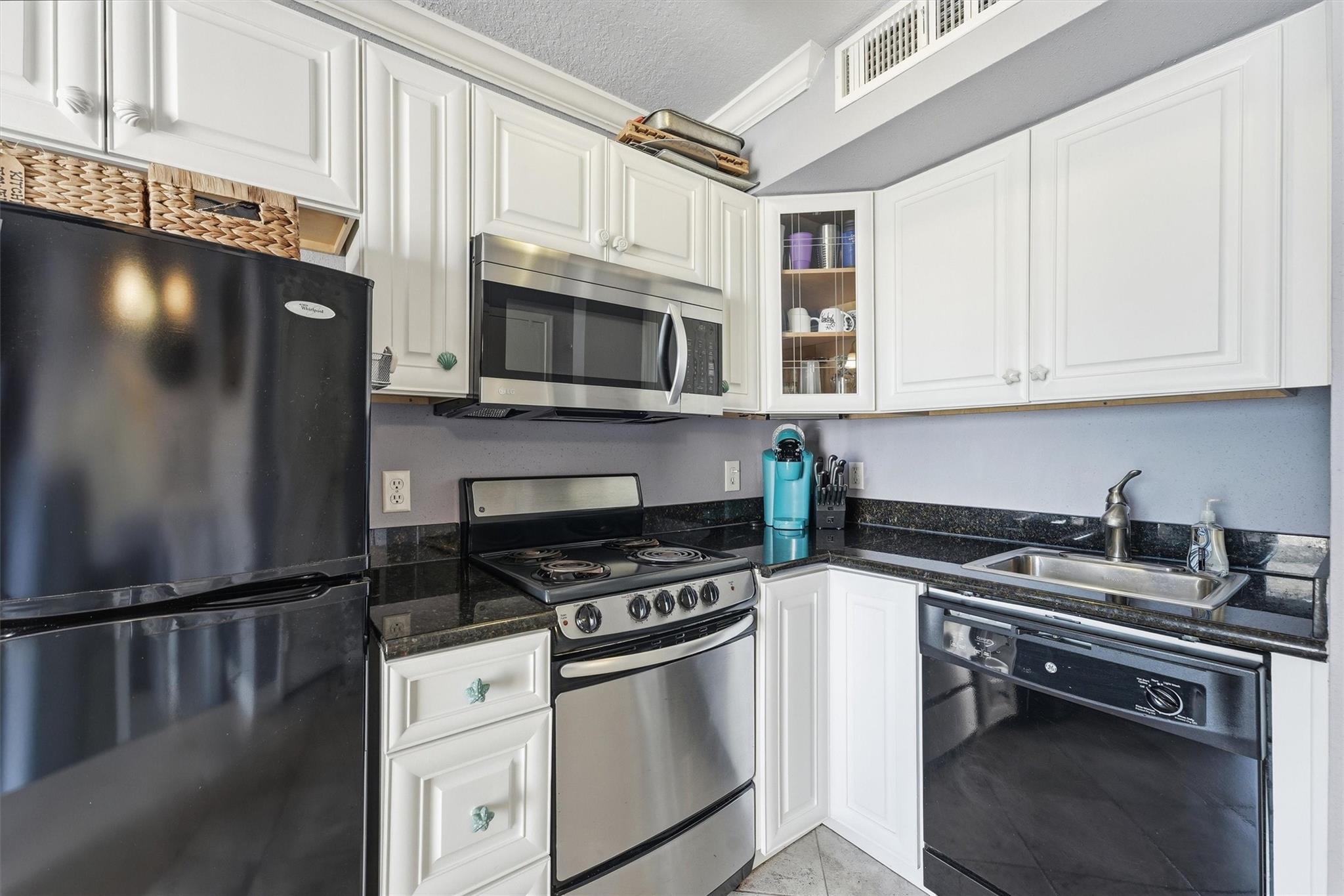6300 Seawall Boulevard # 6107