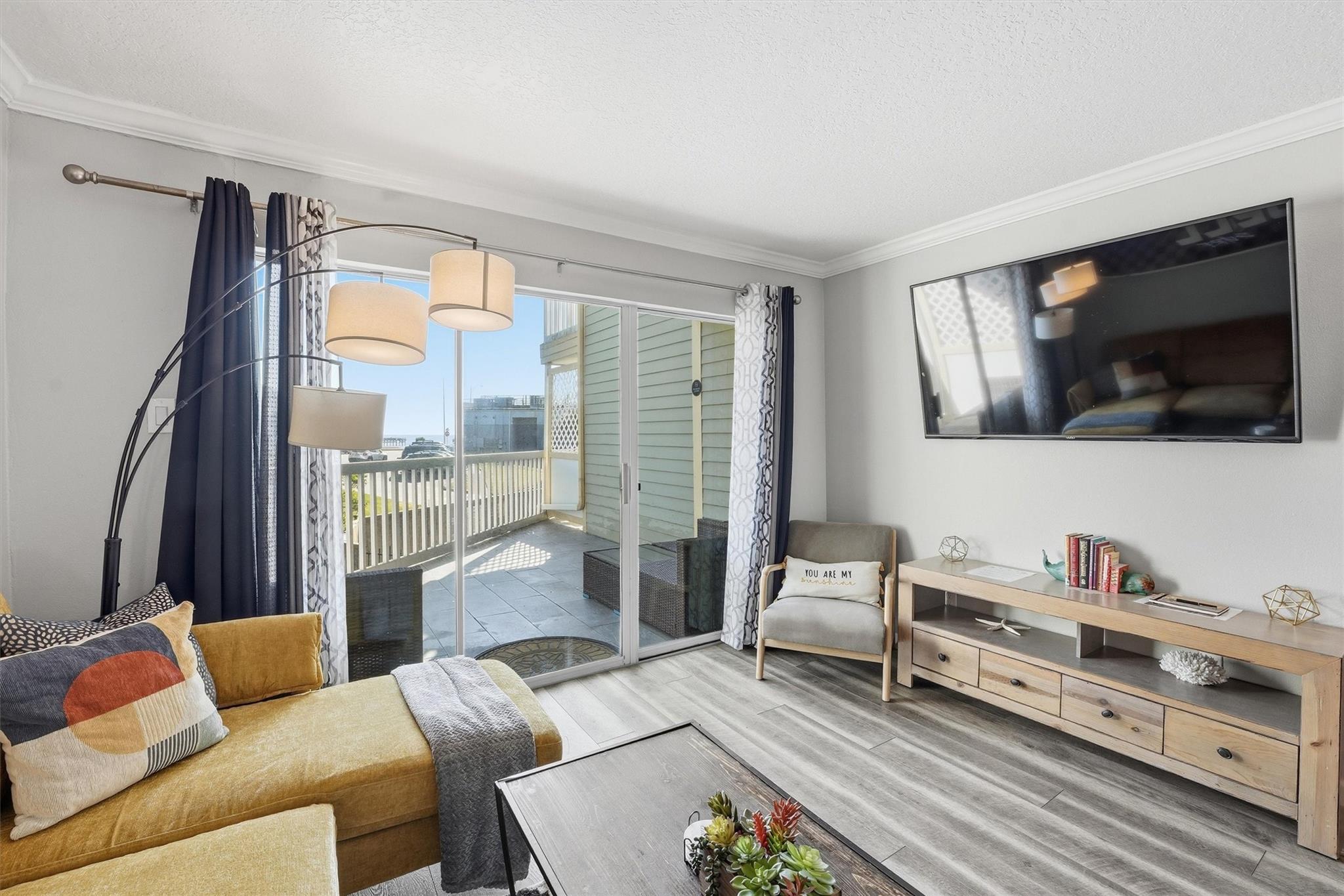 6300 Seawall Boulevard # 3118