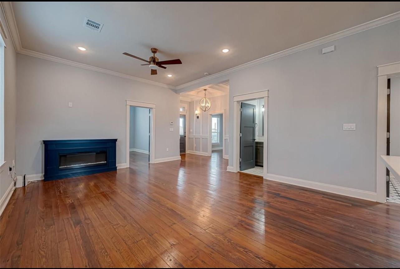 1110 Avenue K # 2