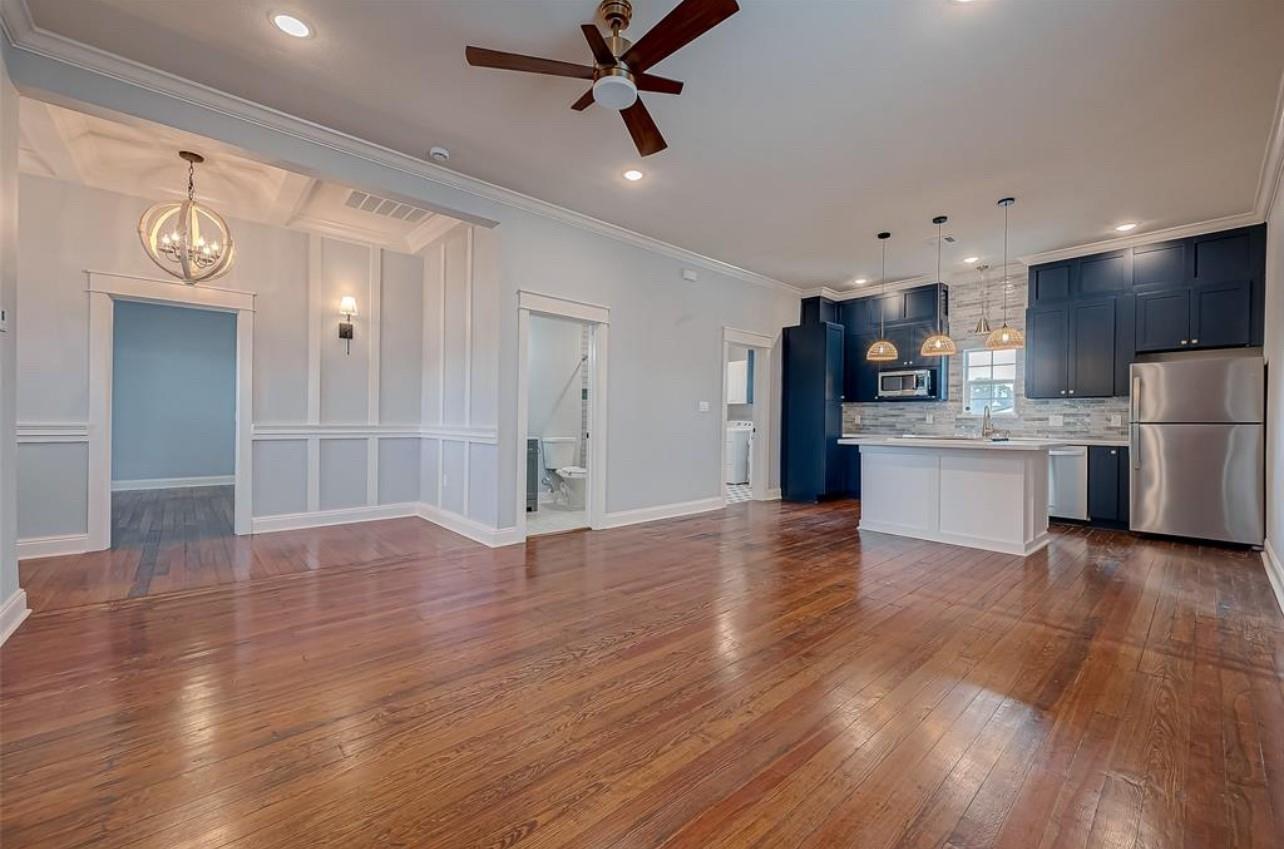 1110 Avenue K # 2
