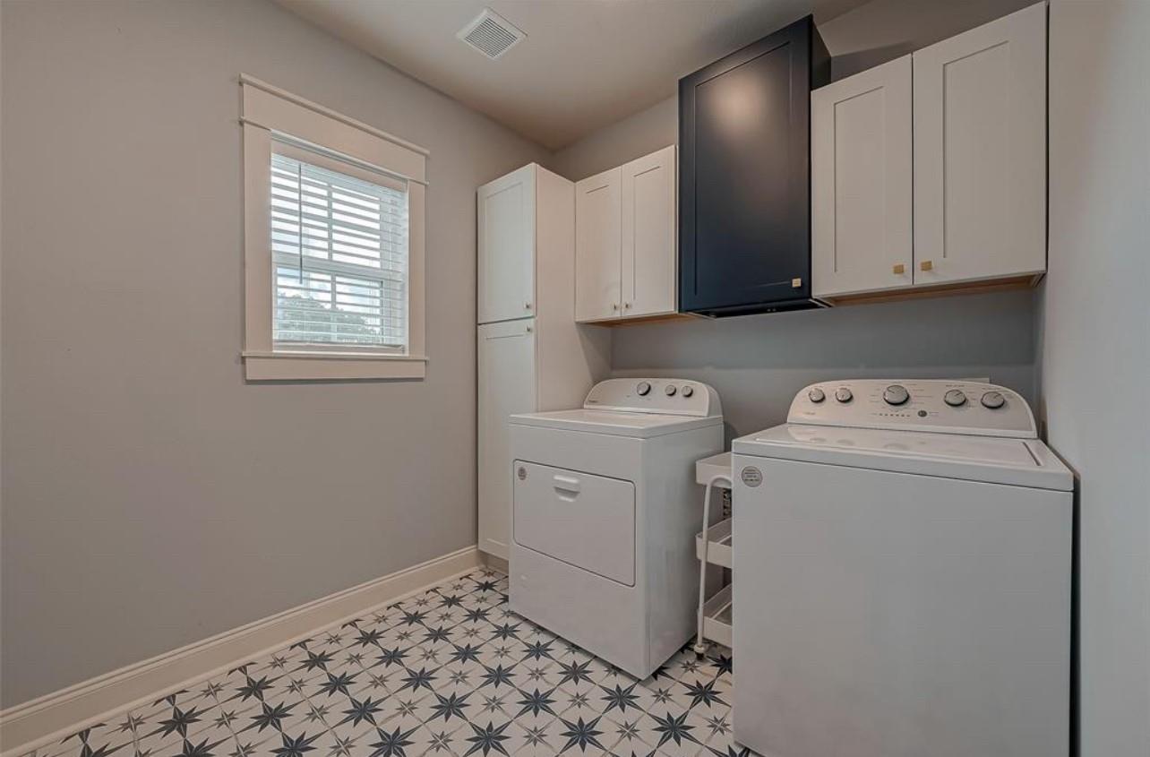 1110 Avenue K # 2