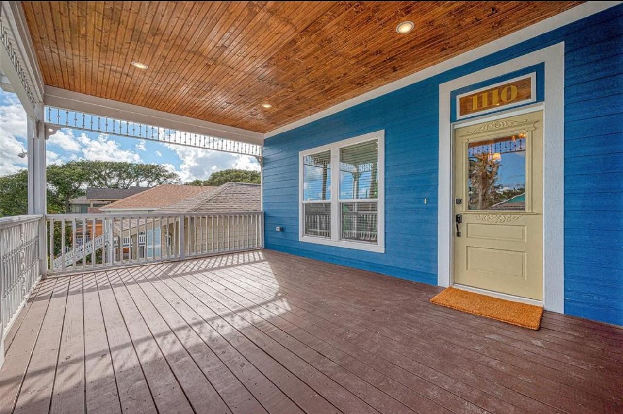 1110 Avenue K # 2
