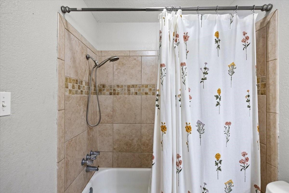 5213 Winding Brook Drive