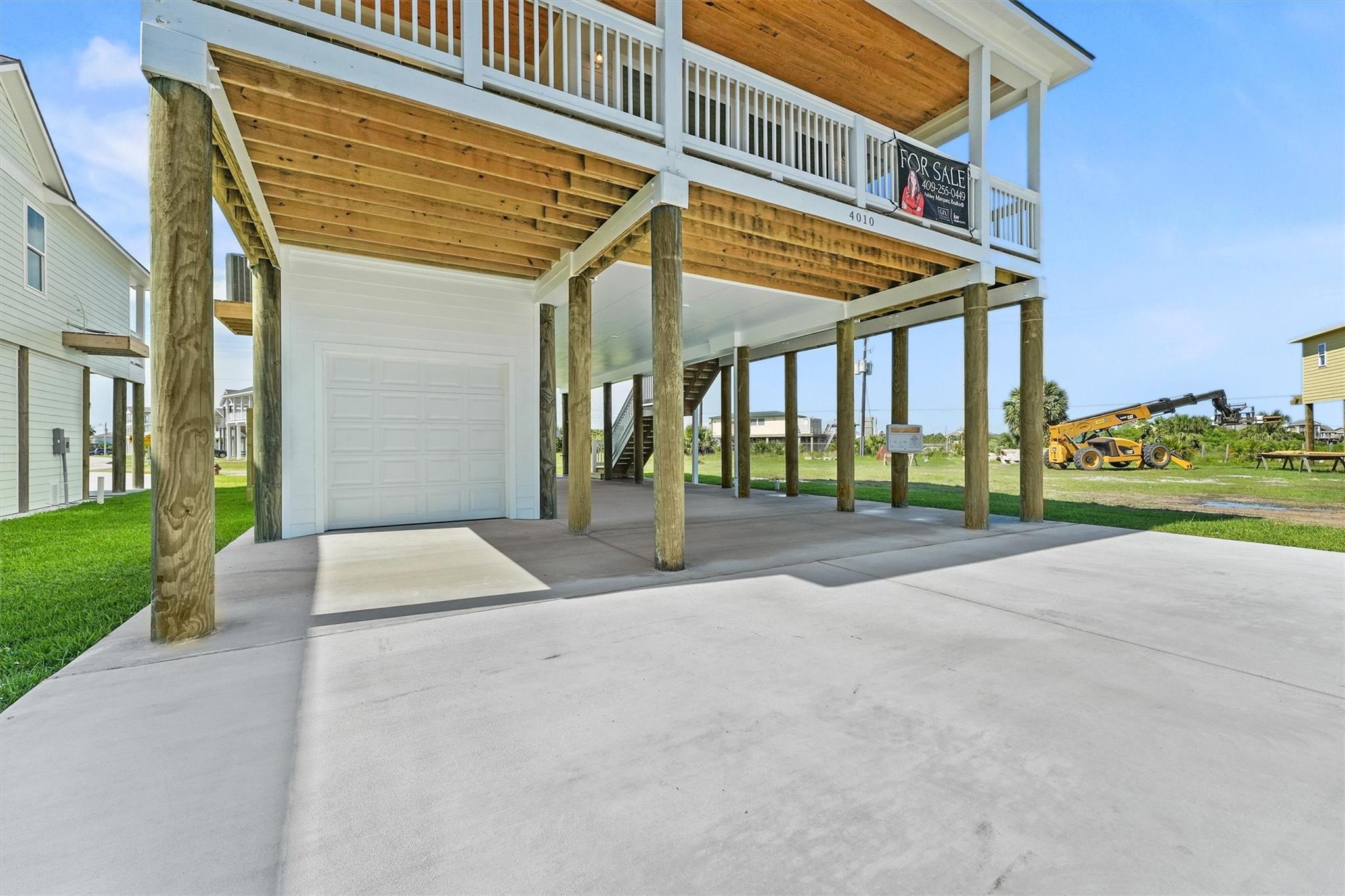 4010 Miramar Court