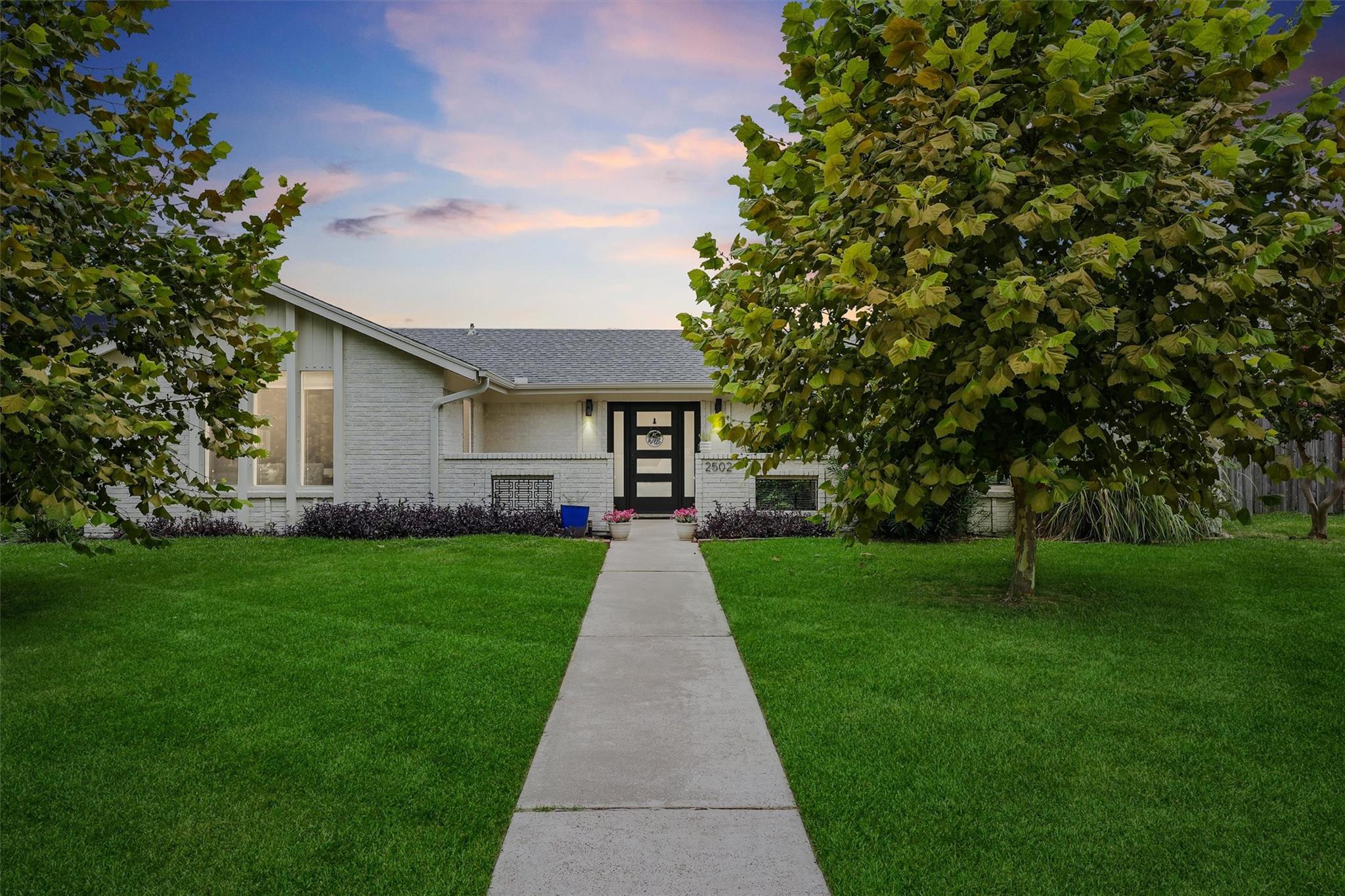 2502 Gerol Circle