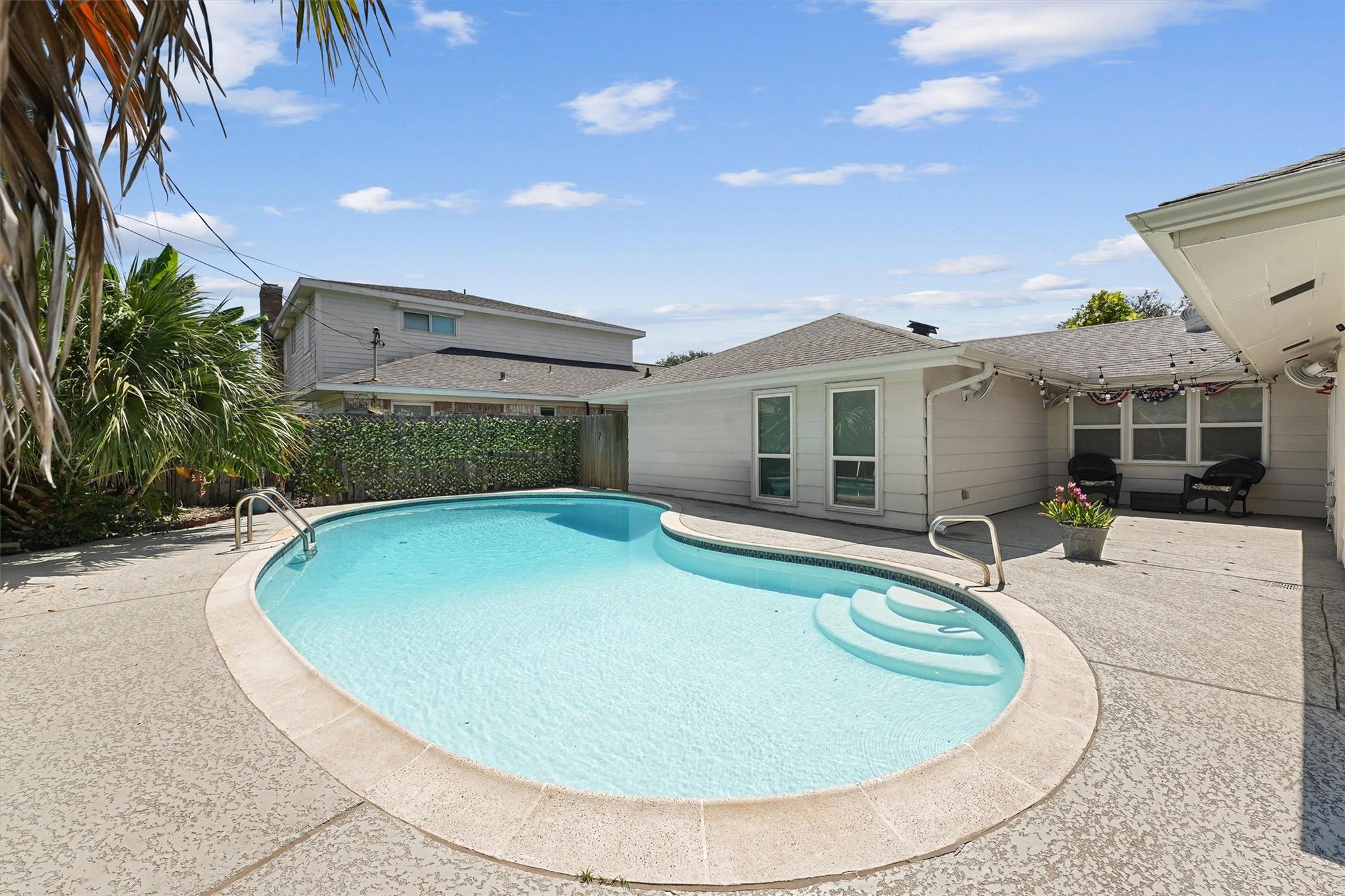 2502 Gerol Circle