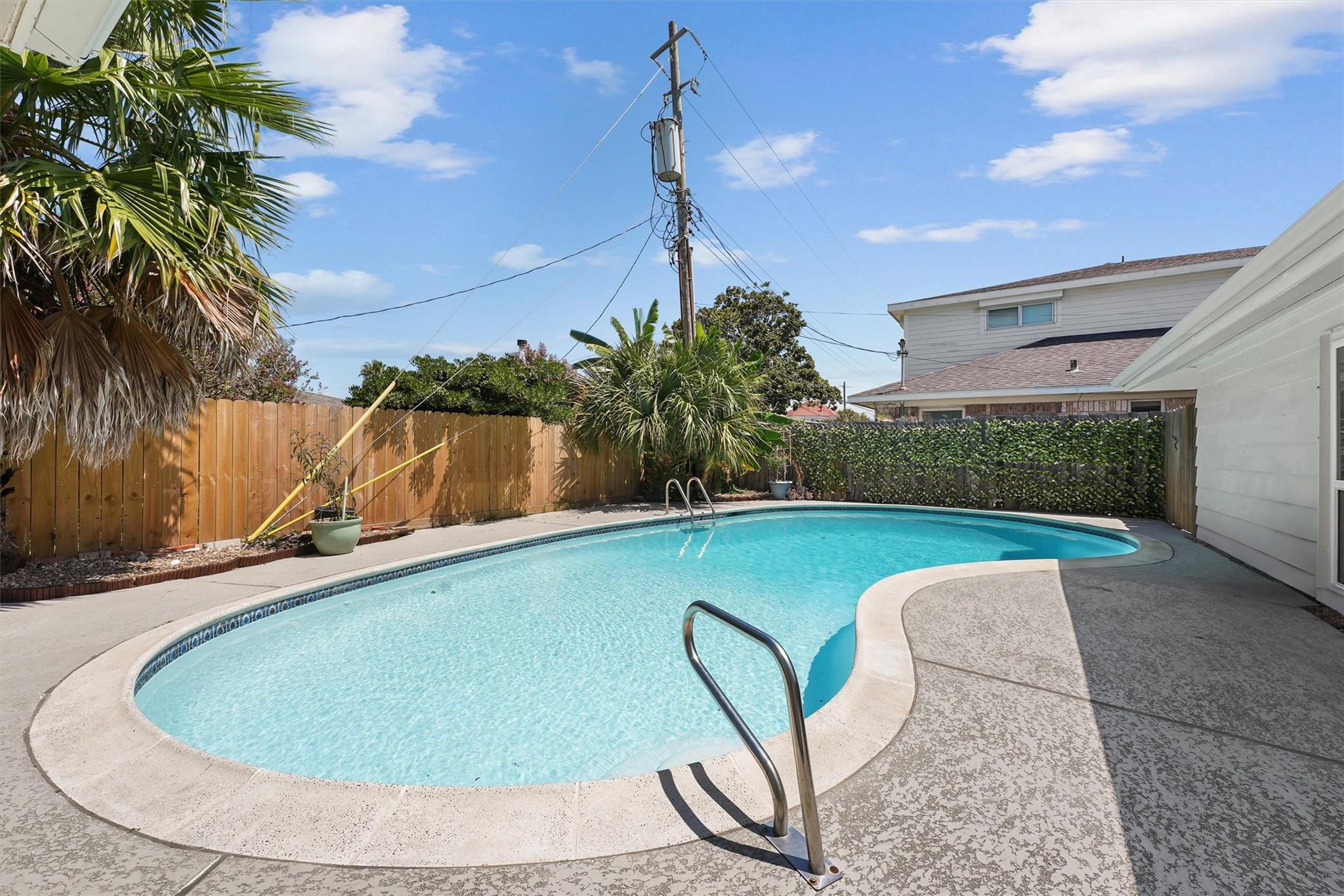 2502 Gerol Circle