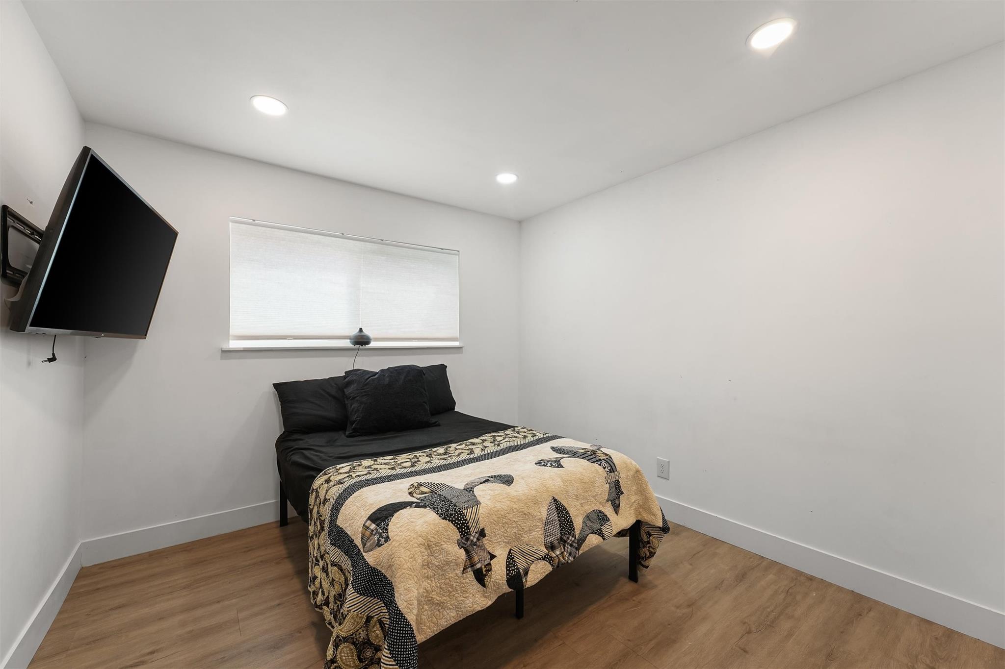 2502 Gerol Circle