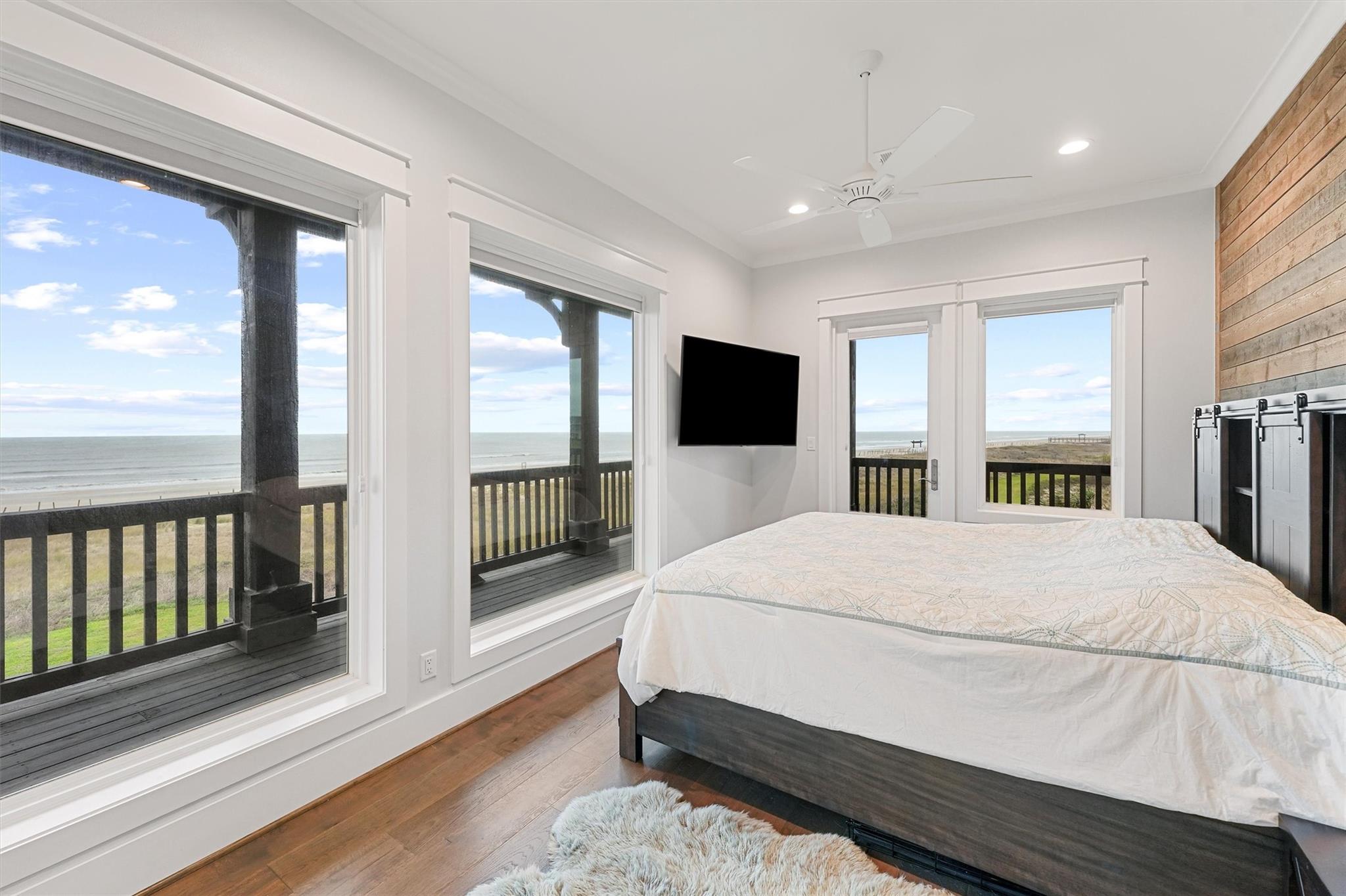 438 Seagrass