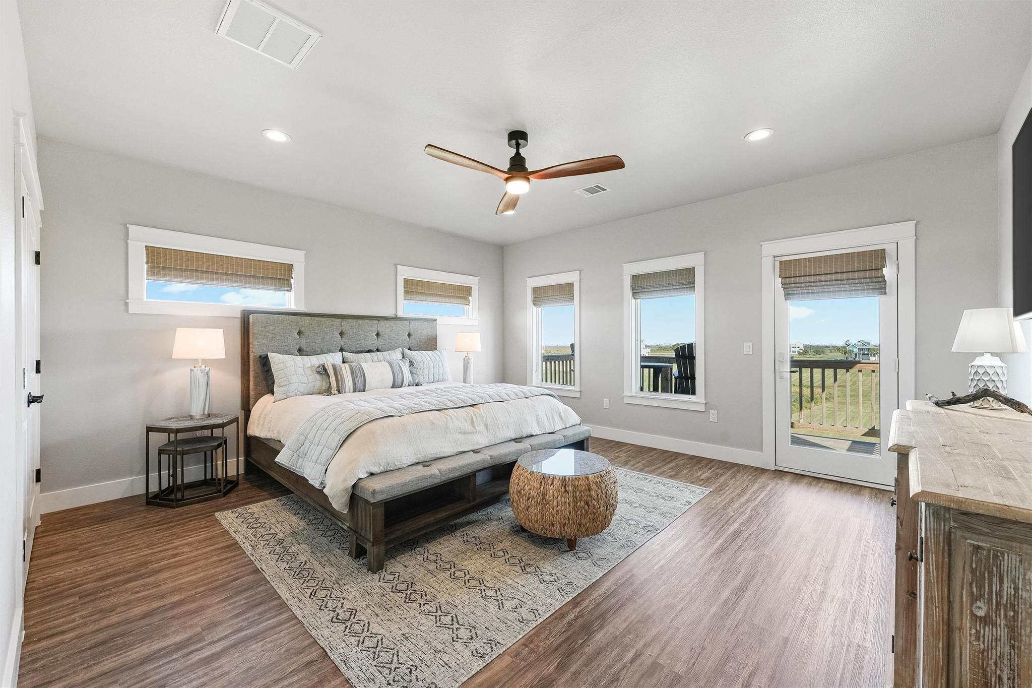 4003 Mitote Drive