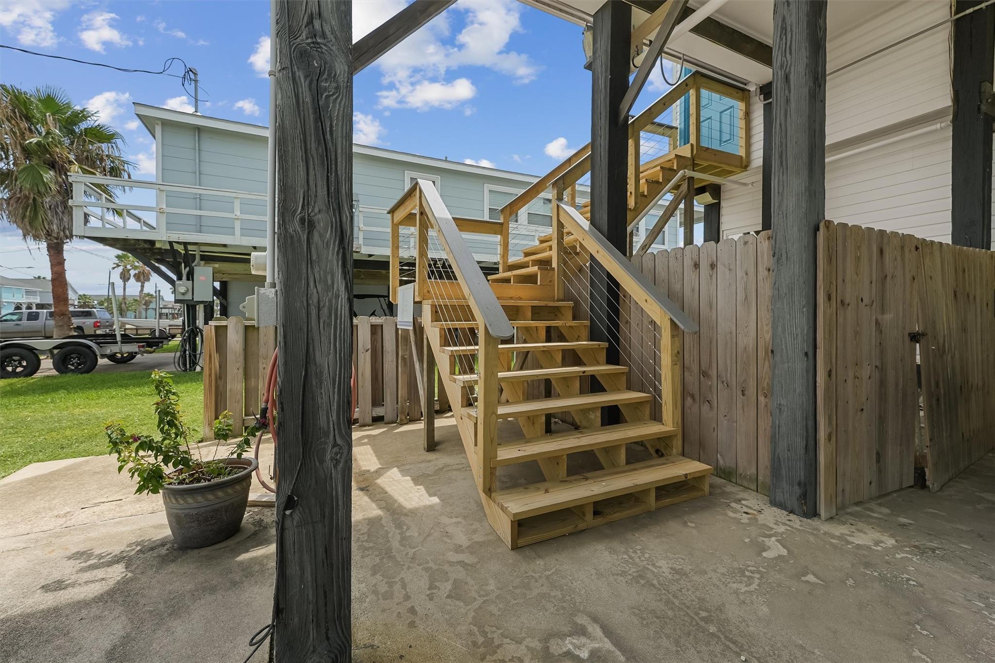 313 Schooner Drive