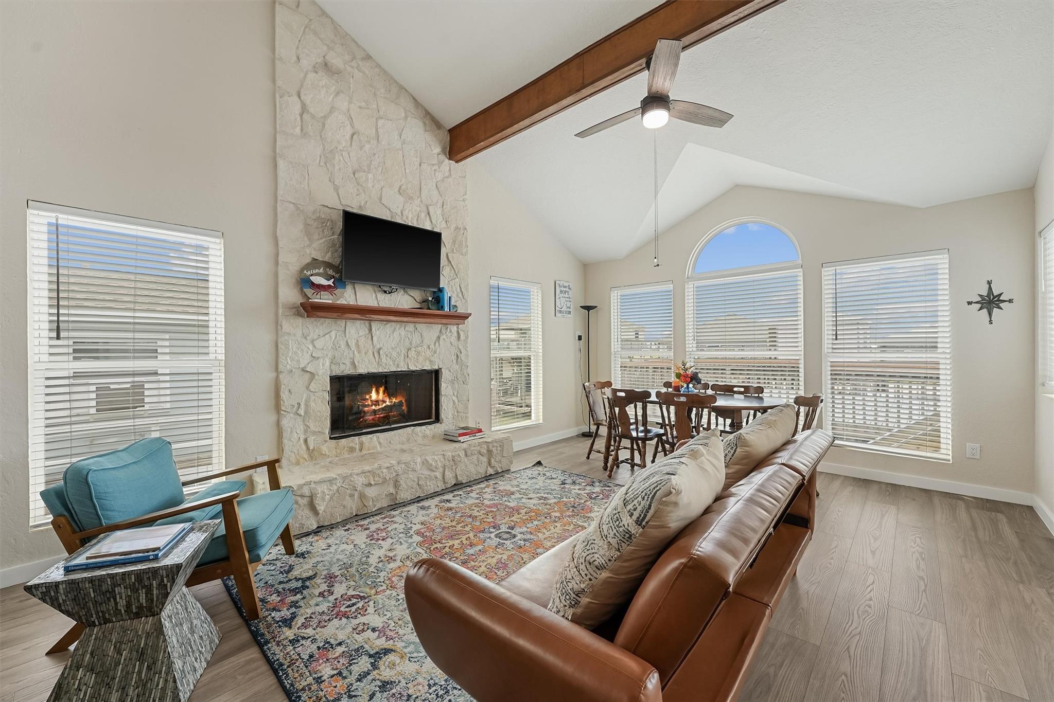 313 Schooner Drive