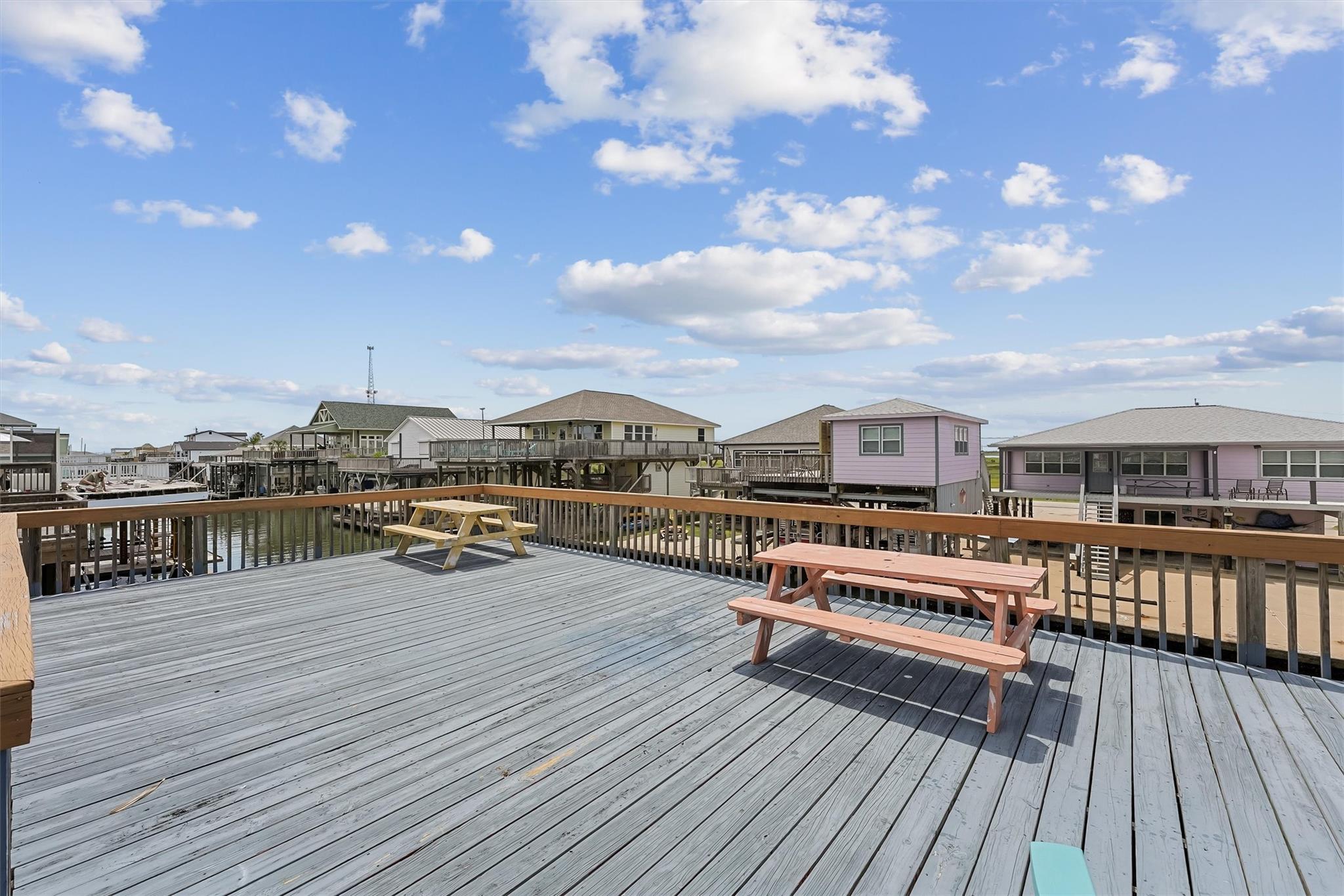 313 Schooner Drive