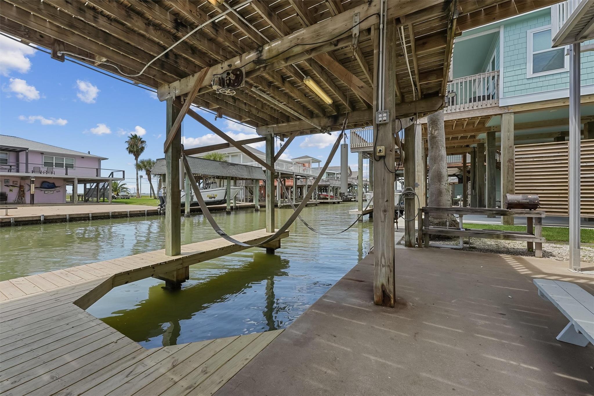 313 Schooner Drive