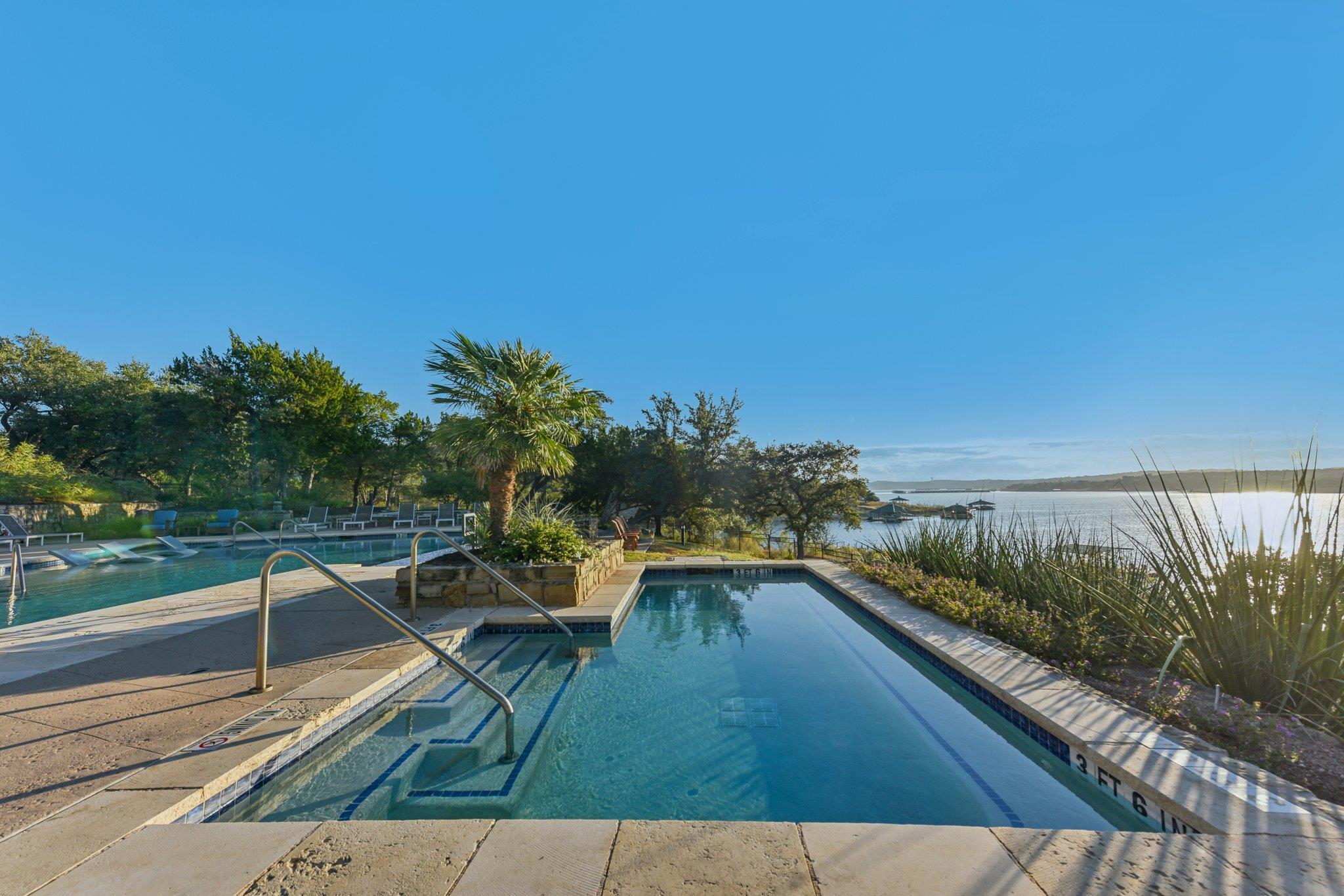 1101 Ivean Pearson RD # E203, Lago Vista Unit: E203