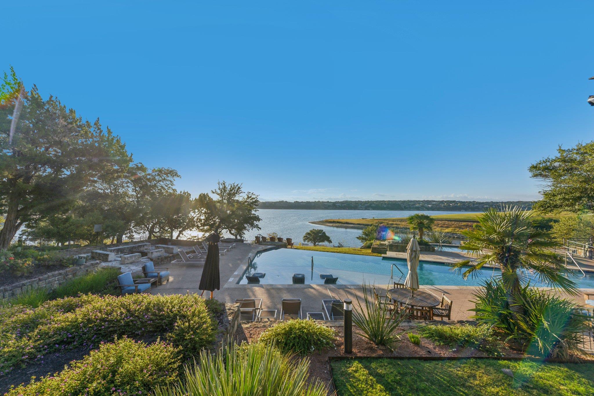 1101 Ivean Pearson RD # E203, Lago Vista Unit: E203