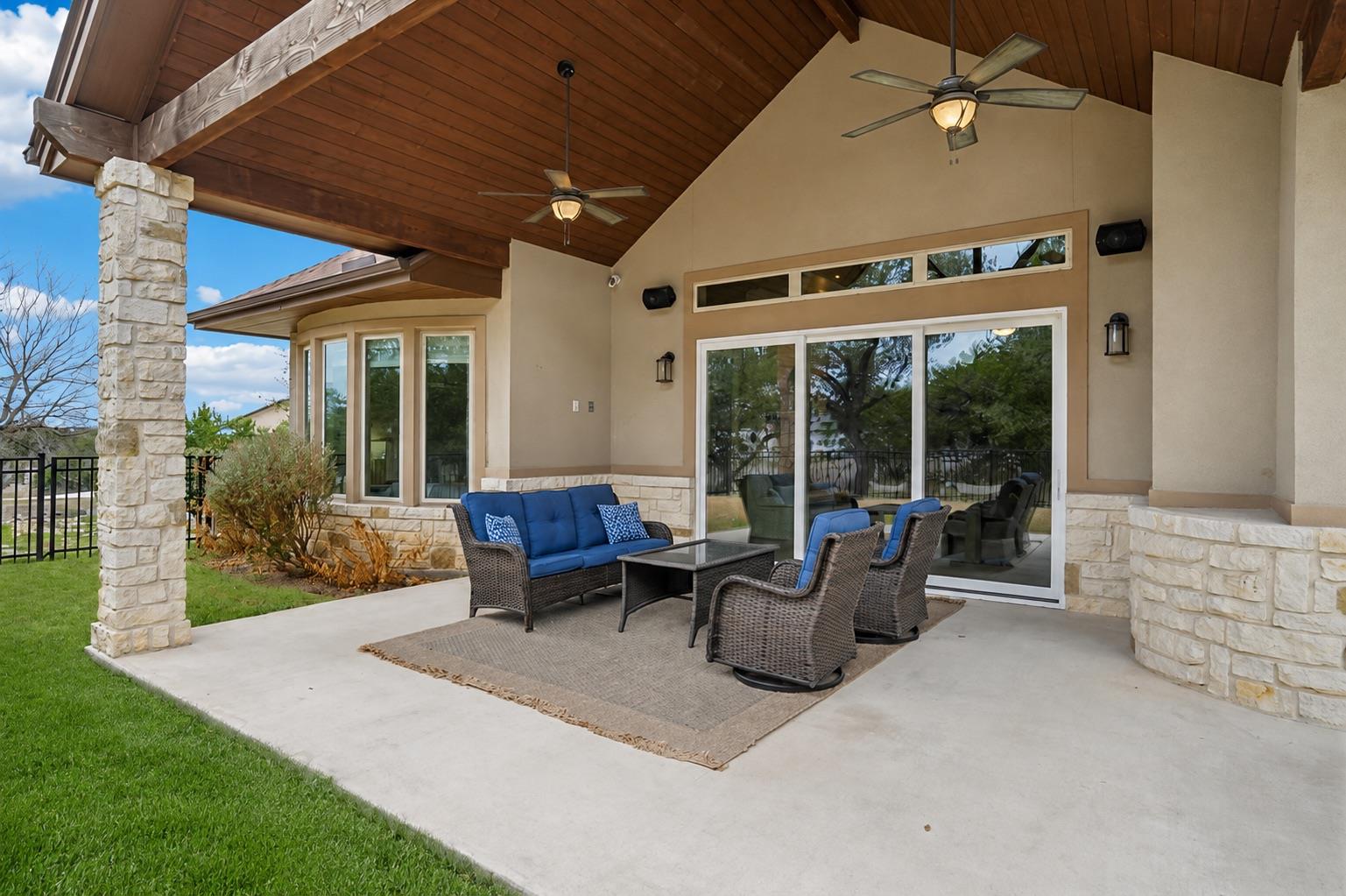 2225 Elm Cedar DR
