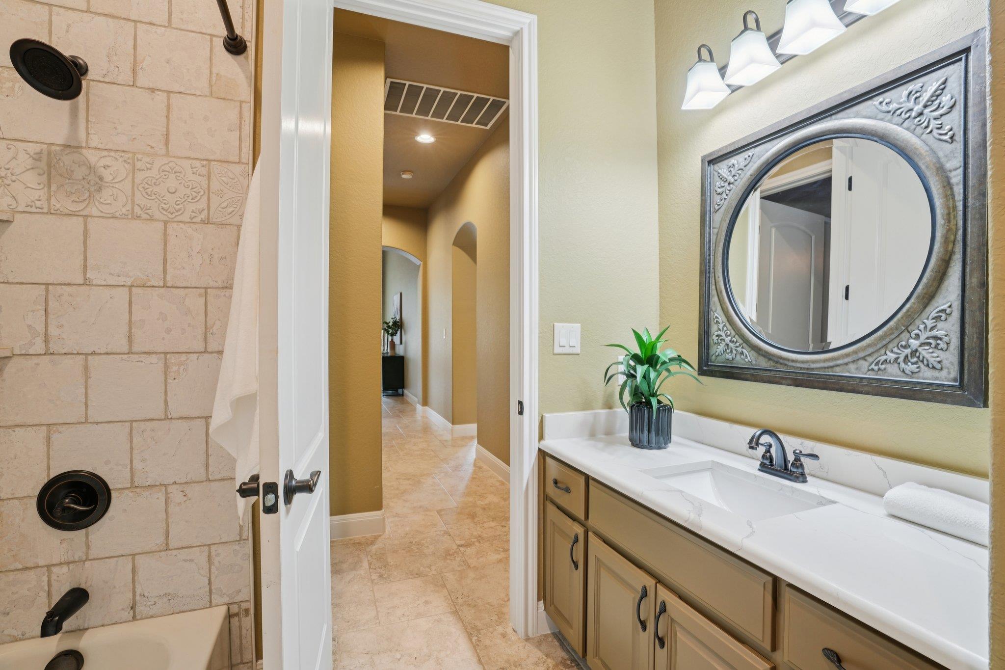 2225 Elm Cedar DR