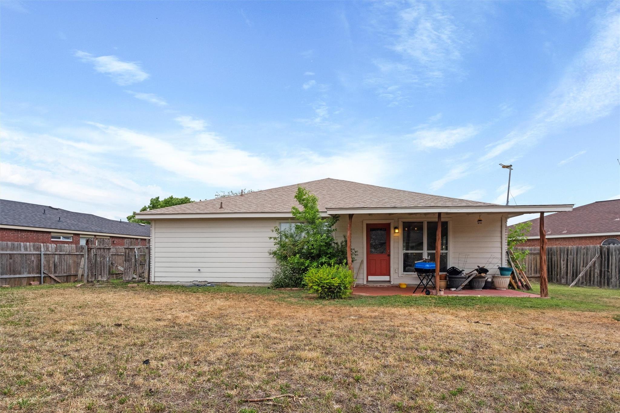 1516 Gunnison CV
