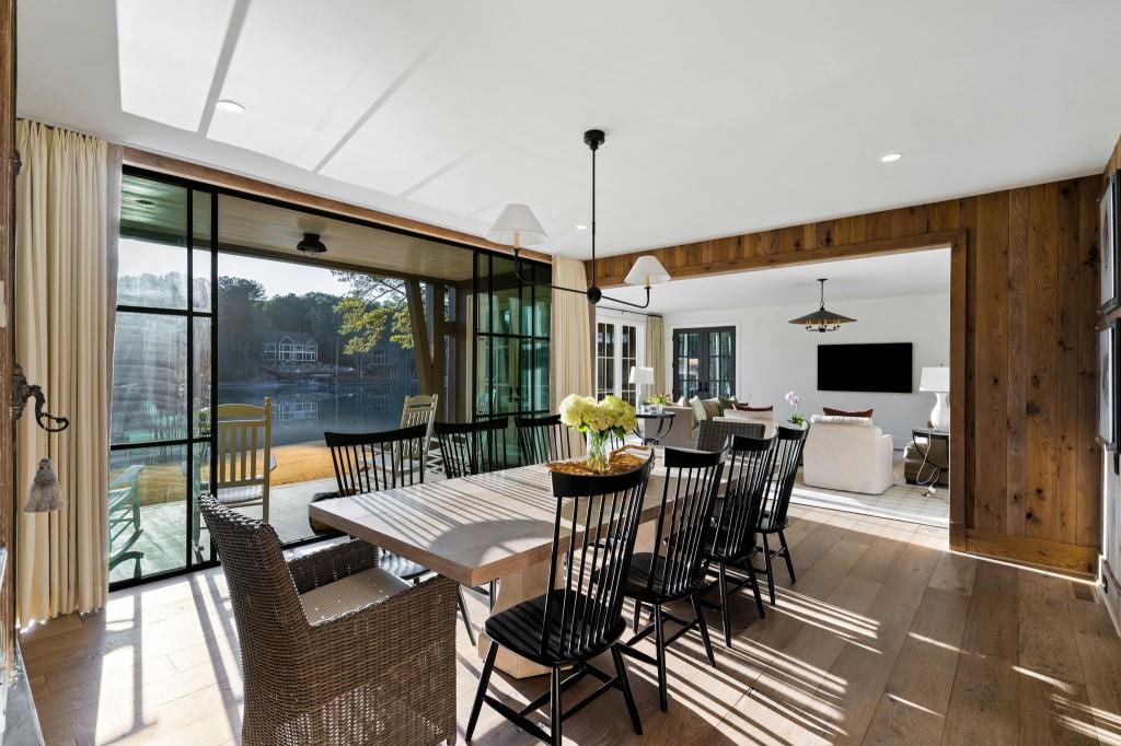 1041 Sword Hilt Road