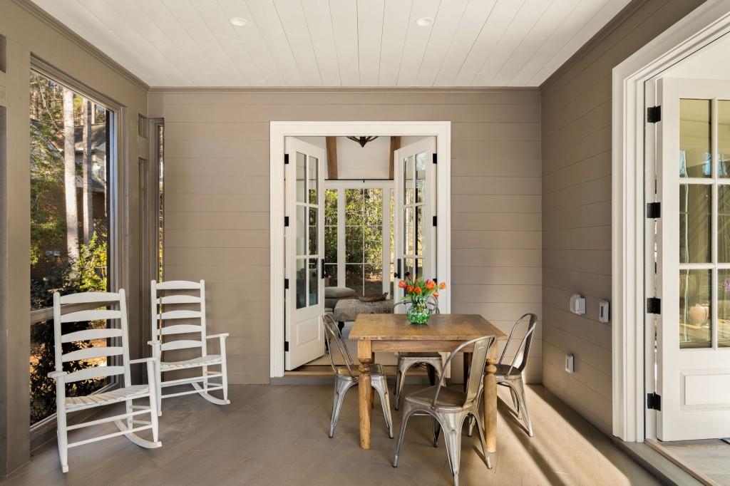 1041 Sword Hilt Road