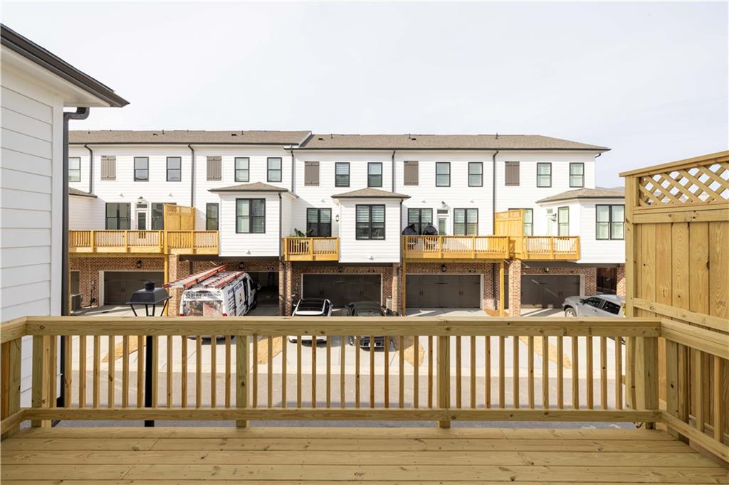 4253 Millcroft Place Unit 198