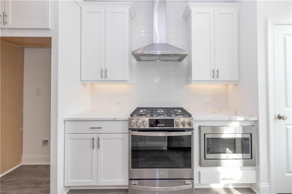 4253 Millcroft Place Unit 198